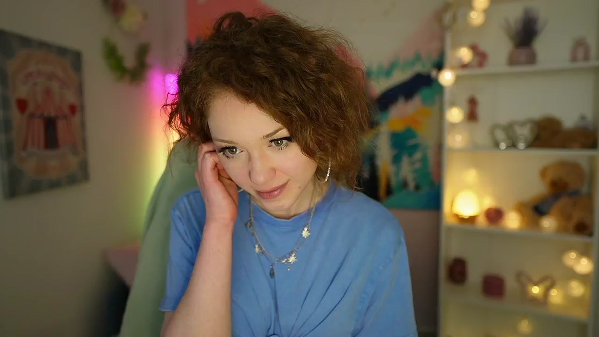 Gallery image thumbnail from Eva_grey18's myfreecams stream on, 05/14/2024, 20:56 image 17 of 20