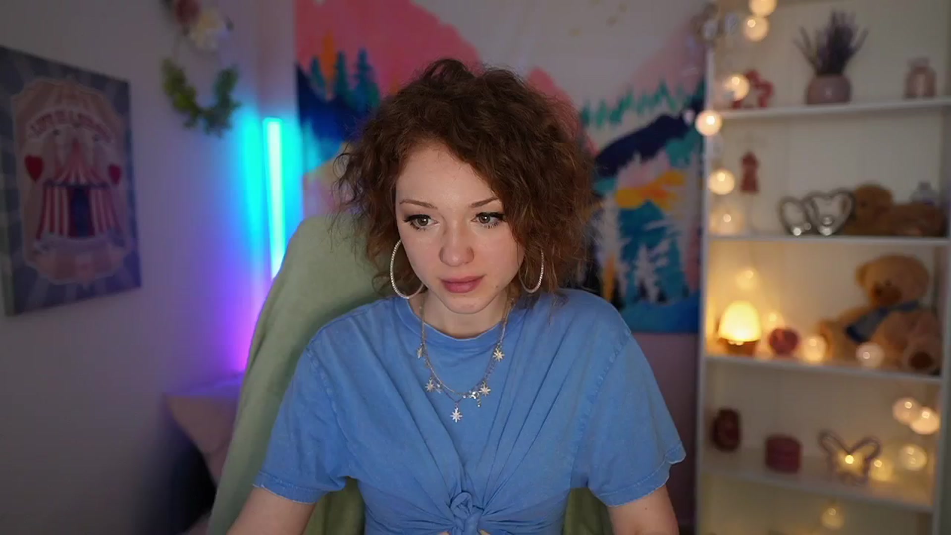 Gallery image thumbnail from Eva_grey18's myfreecams stream on, 05/14/2024, 20:56 image 10 of 20