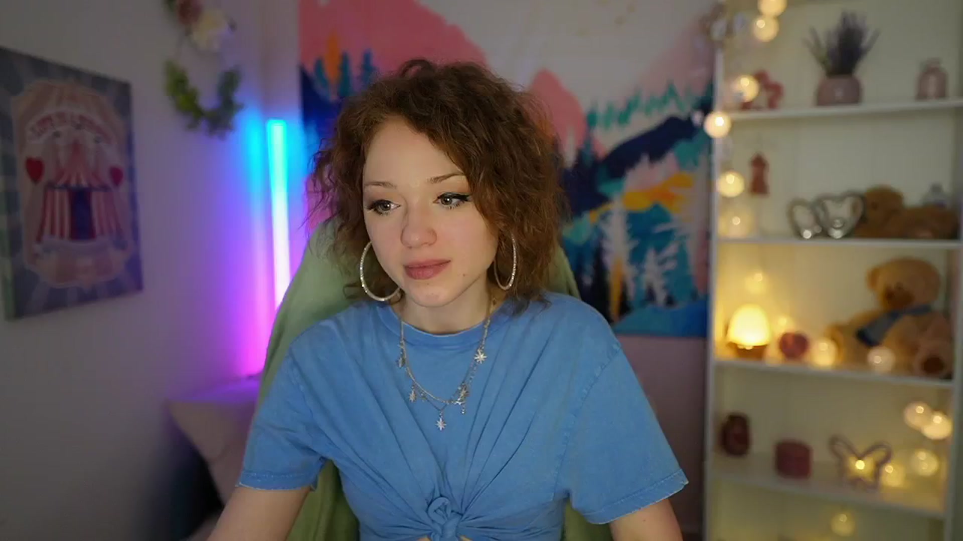 Gallery image thumbnail from Eva_grey18's myfreecams stream on, 05/14/2024, 20:56 image 1 of 20