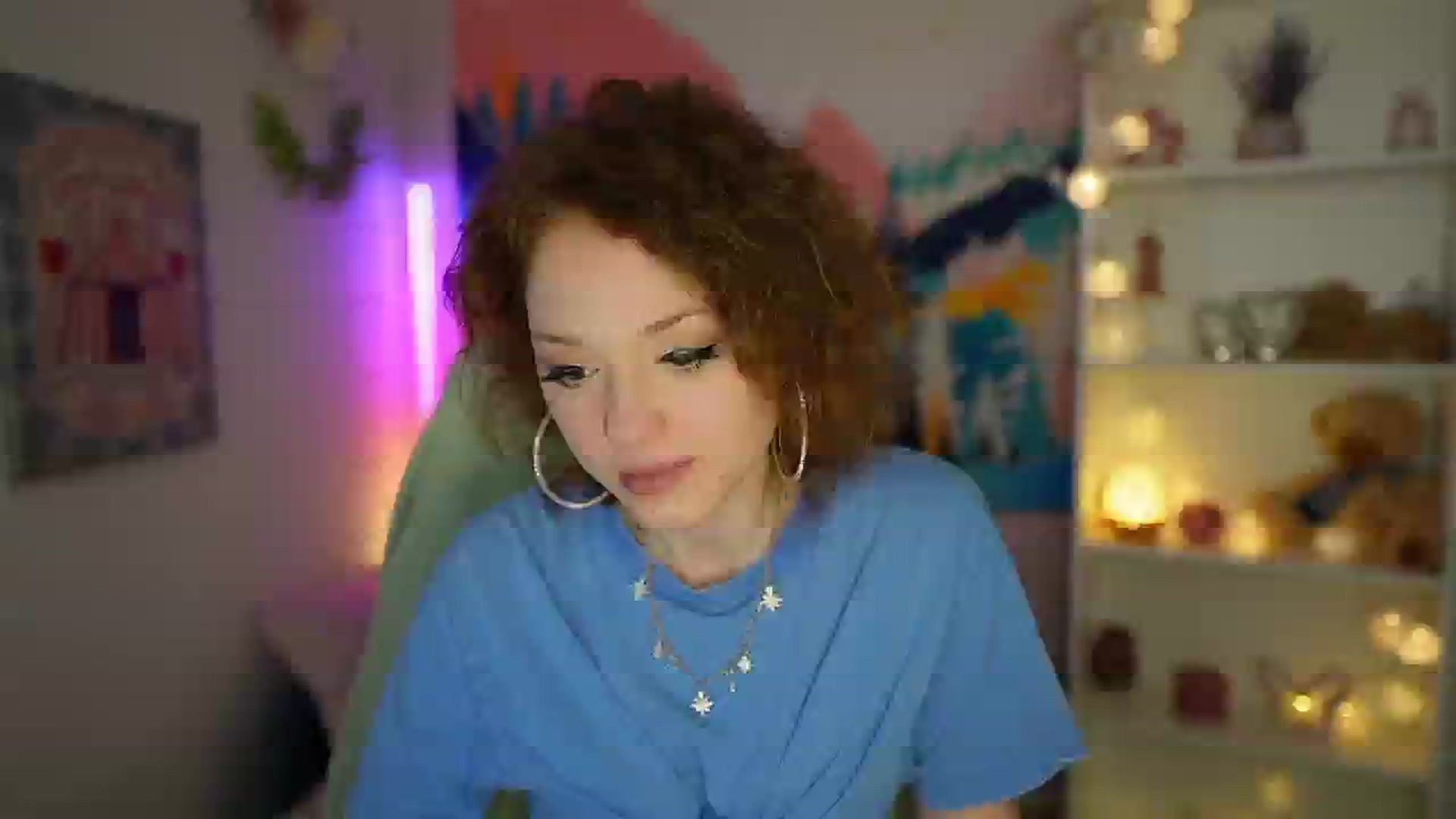 Gallery image thumbnail from Eva_grey18's myfreecams stream on, 05/14/2024, 22:47 image 1 of 20