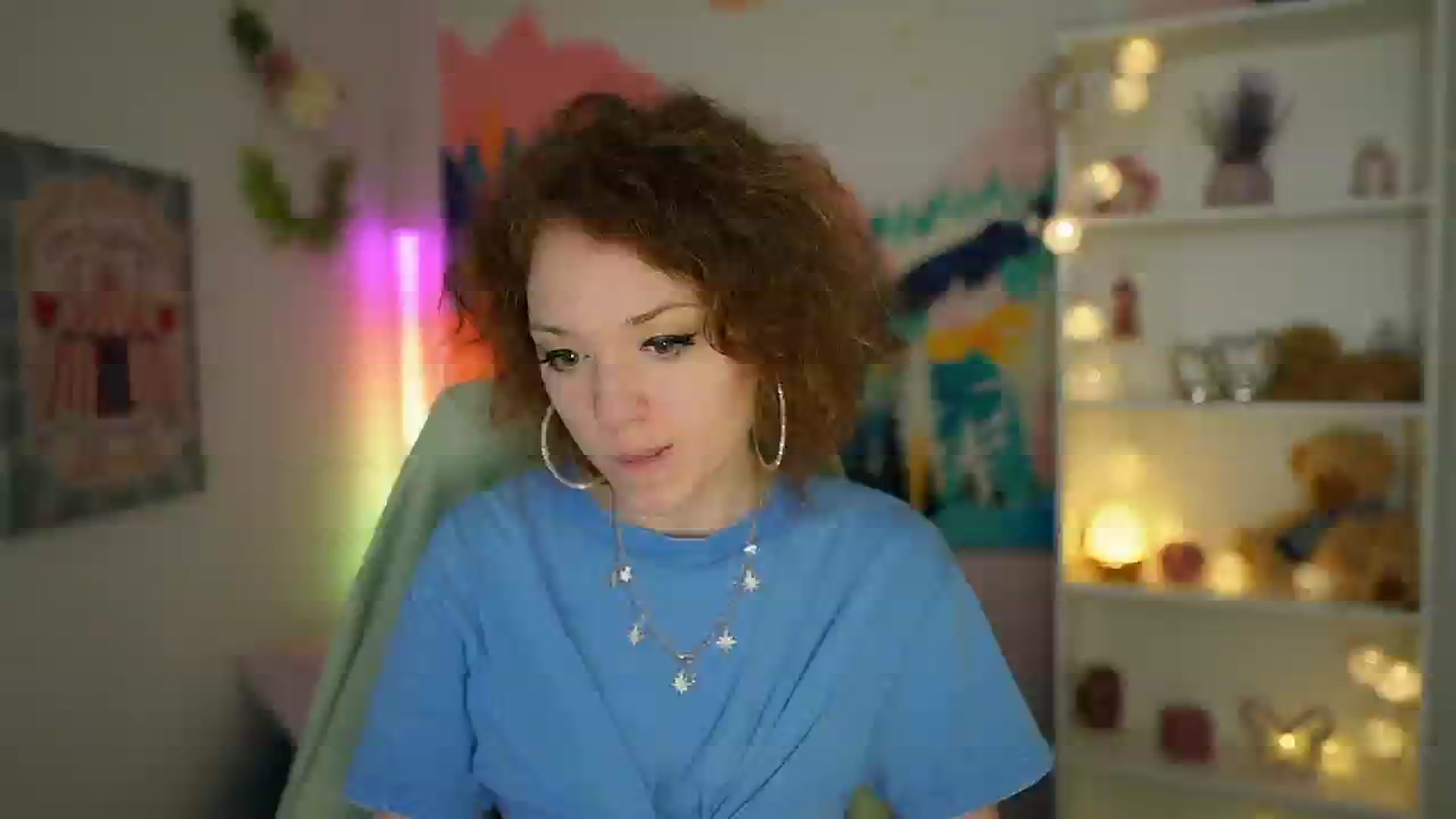 Gallery image thumbnail from Eva_grey18's myfreecams stream on, 05/15/2024, 03:36 image 9 of 20