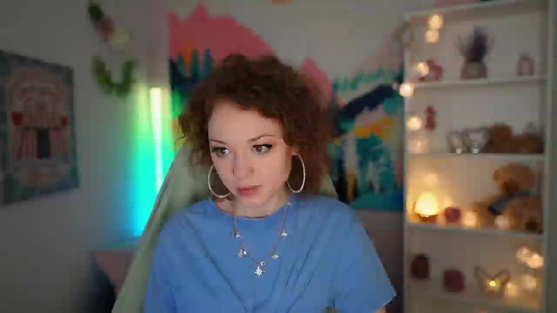 Gallery image thumbnail from Eva_grey18's myfreecams stream on, 05/15/2024, 03:36 image 4 of 20
