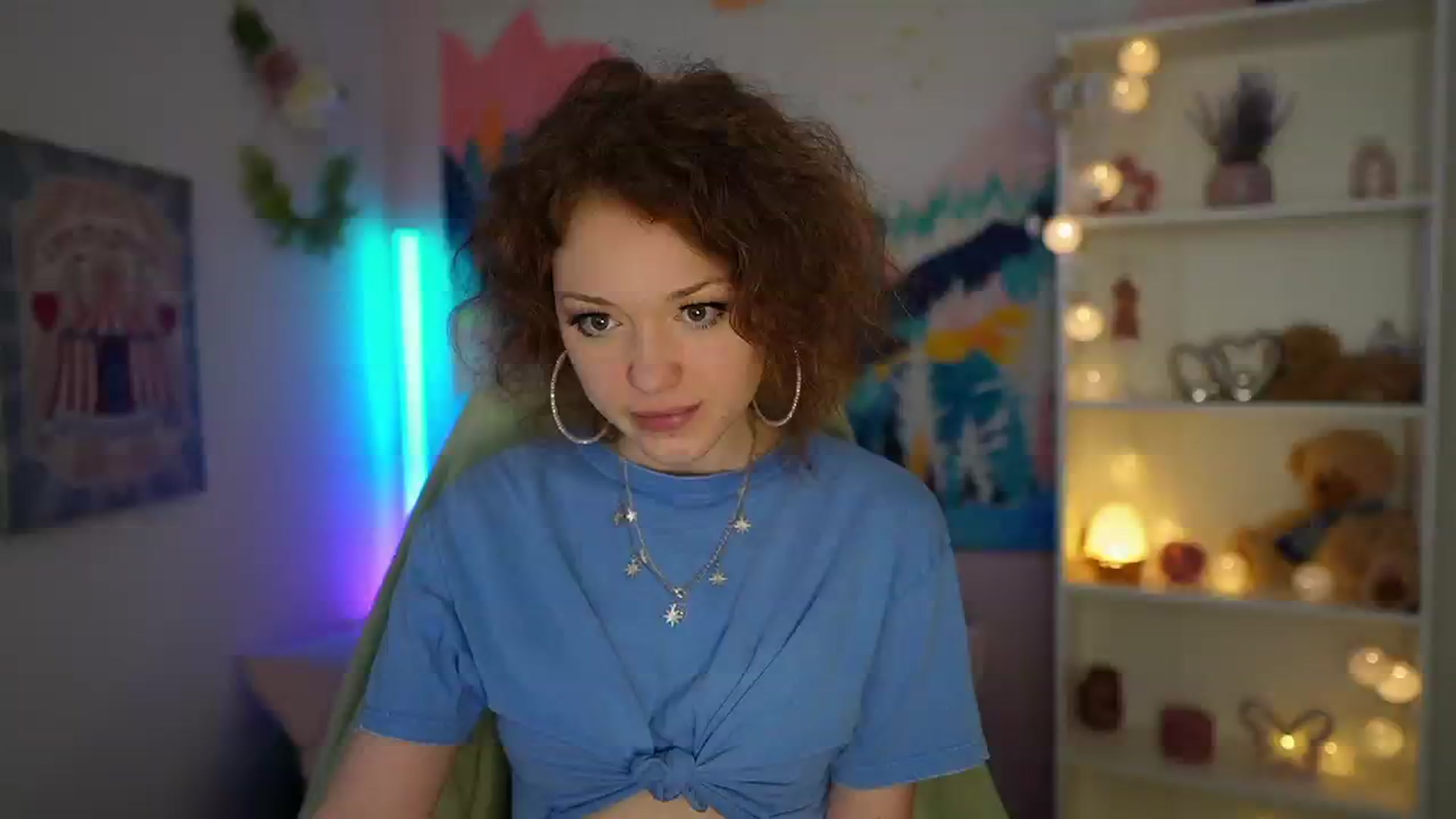 Gallery image thumbnail from Eva_grey18's myfreecams stream on, 05/15/2024, 03:36 image 7 of 20