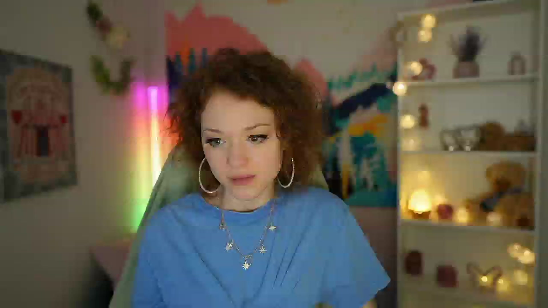 Gallery image thumbnail from Eva_grey18's myfreecams stream on, 05/15/2024, 03:36 image 5 of 20