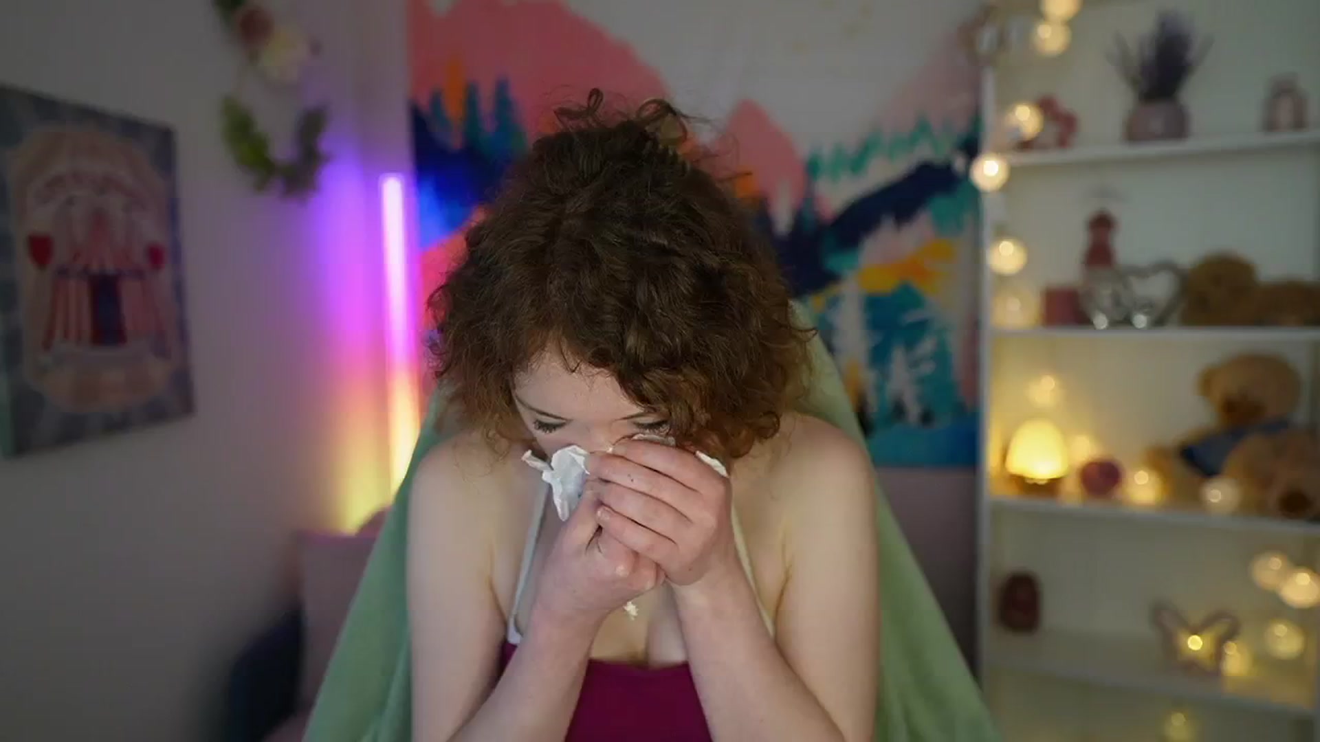 Gallery image thumbnail from Eva_grey18's myfreecams stream on, 05/20/2024, 04:25 image 17 of 20