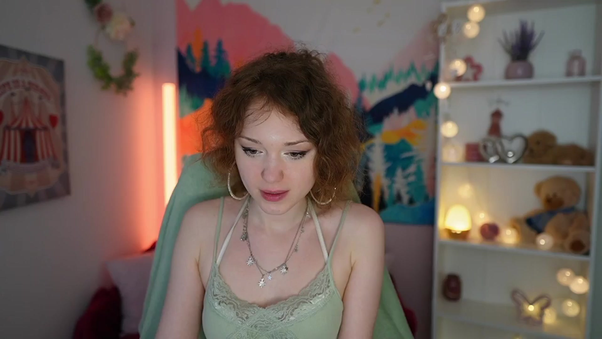 Gallery image thumbnail from Eva_grey18's myfreecams stream on, 05/23/2024, 23:31 image 20 of 20
