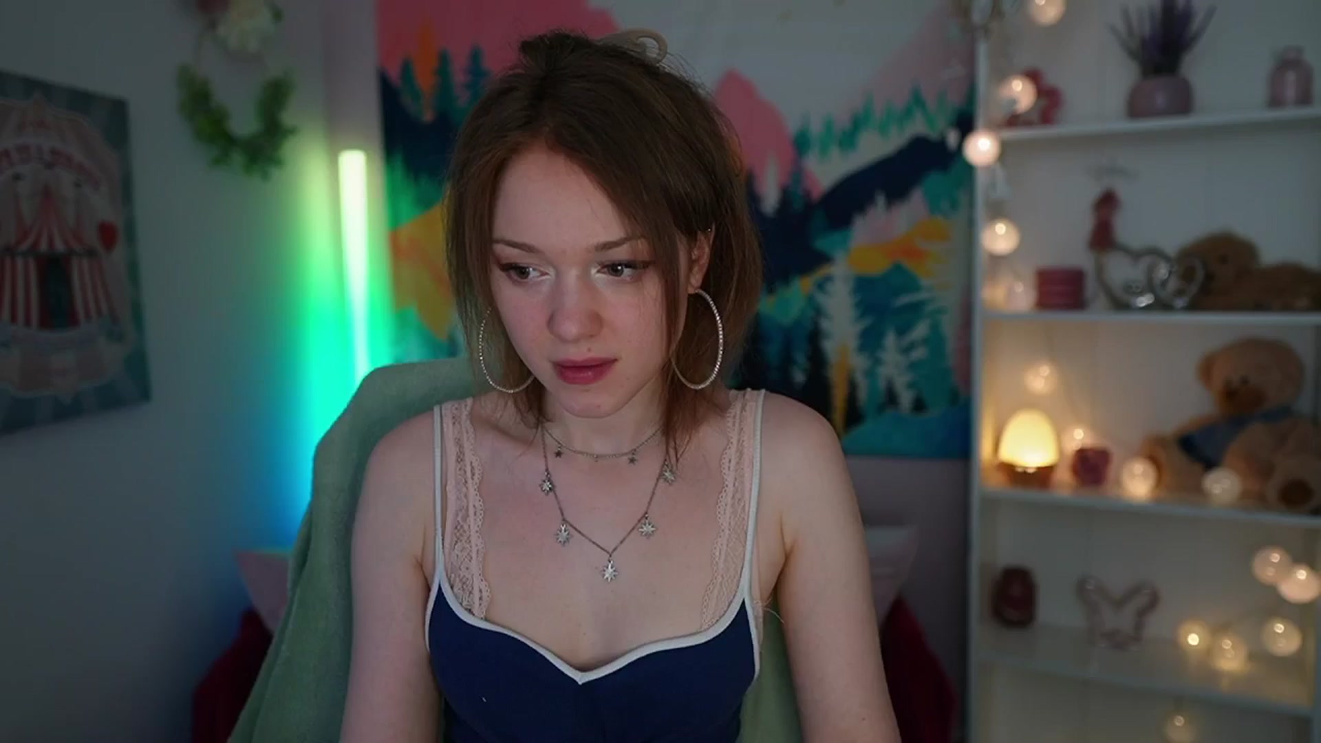 Gallery image thumbnail from Eva_grey18's myfreecams stream on, 06/07/2024, 19:30 image 6 of 20