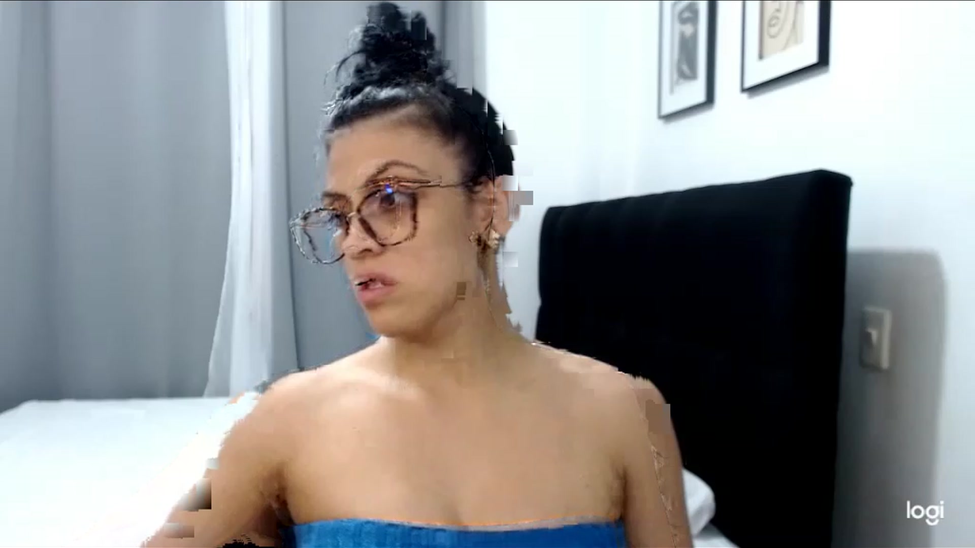 Gallery image thumbnail from Eva_hayek's myfreecams stream on, 03/02/2023, 16:10 image 2 of 20