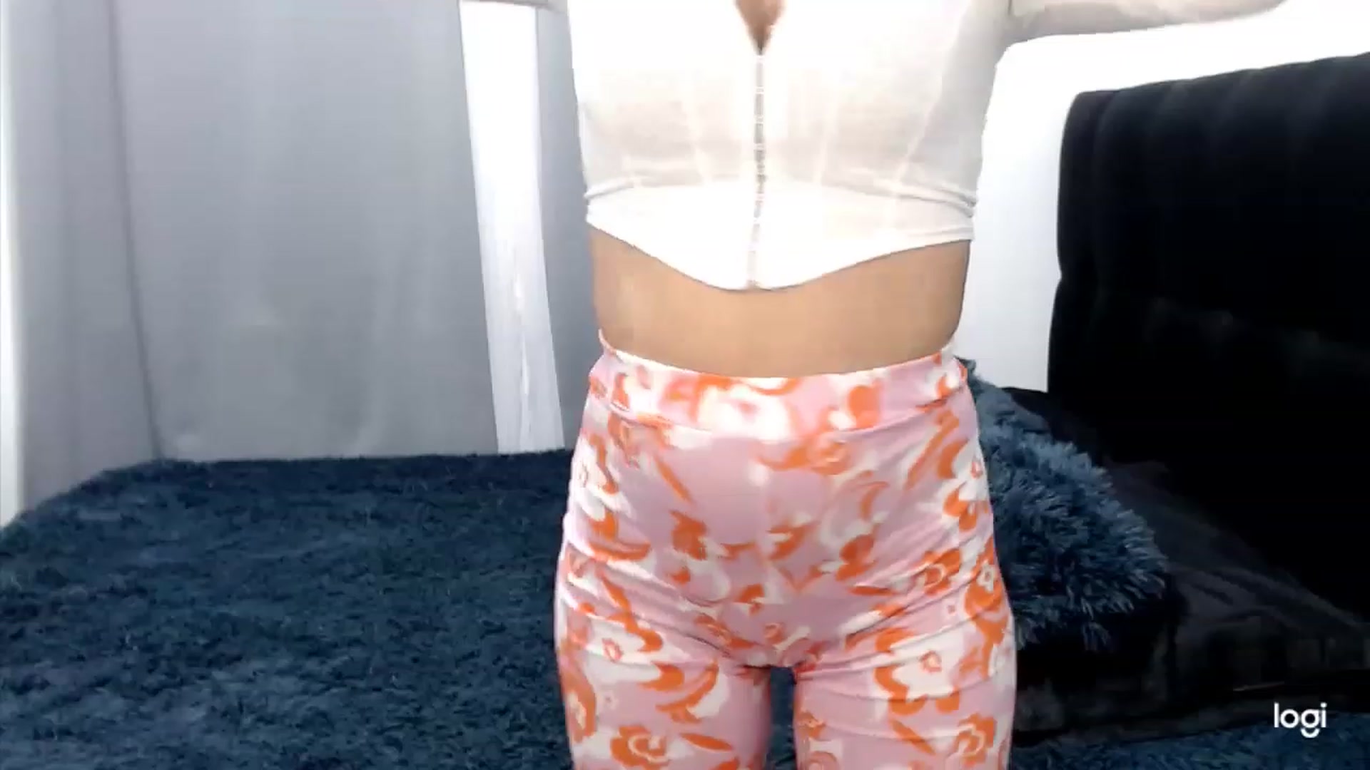 Gallery image thumbnail from Eva_hayek's myfreecams stream on, 03/06/2023, 16:29 image 18 of 20