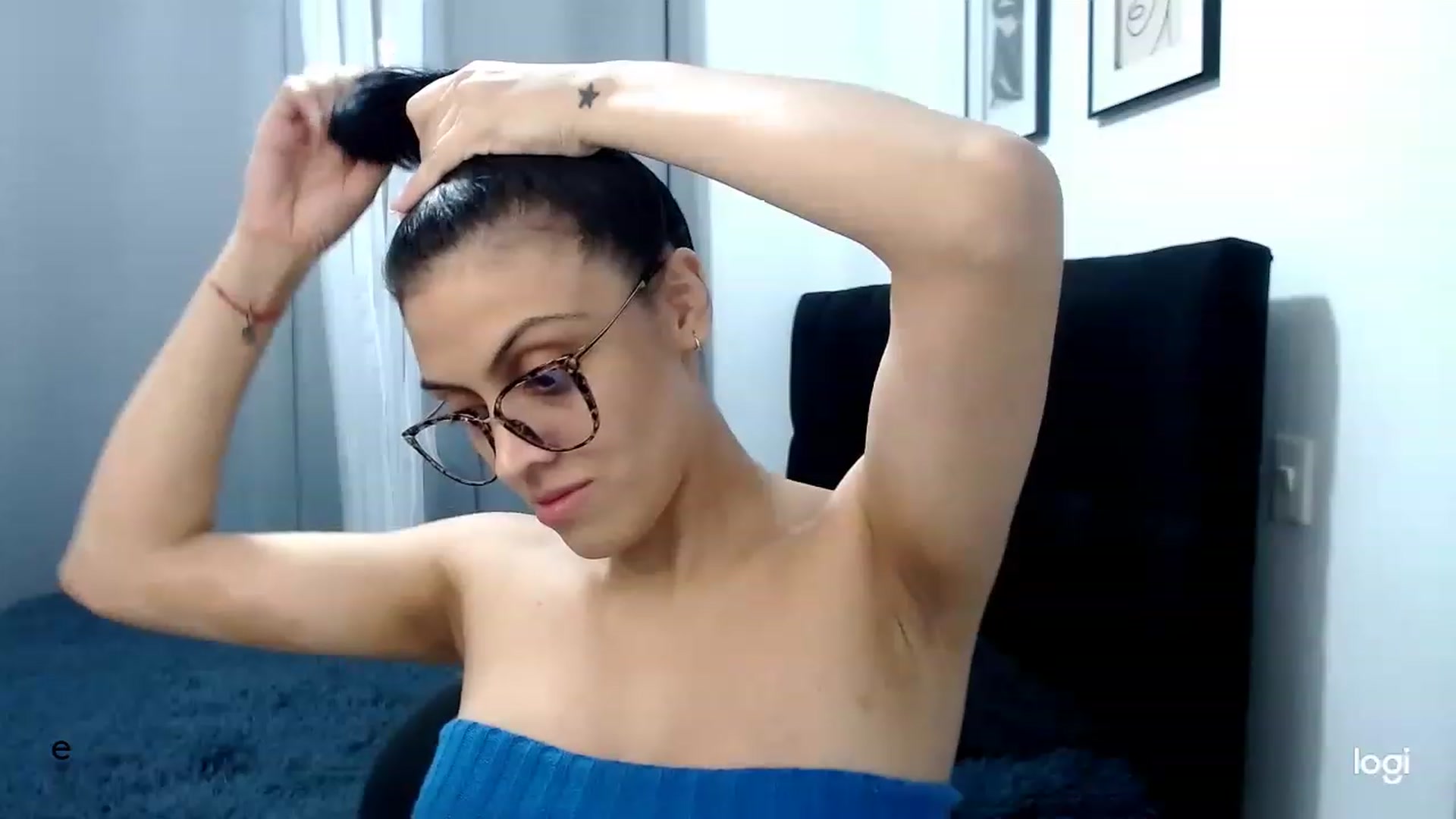 Gallery image thumbnail from Eva_hayek's myfreecams stream on, 03/09/2023, 15:36 image 10 of 20