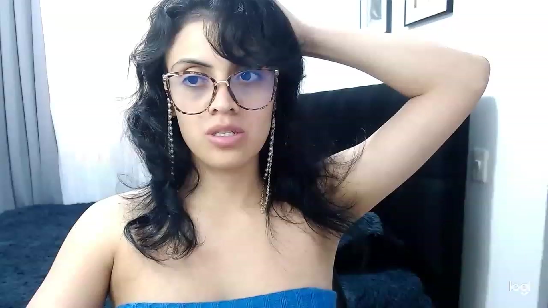 Gallery image thumbnail from Eva_hayek's myfreecams stream on, 04/27/2023, 15:58 image 19 of 20