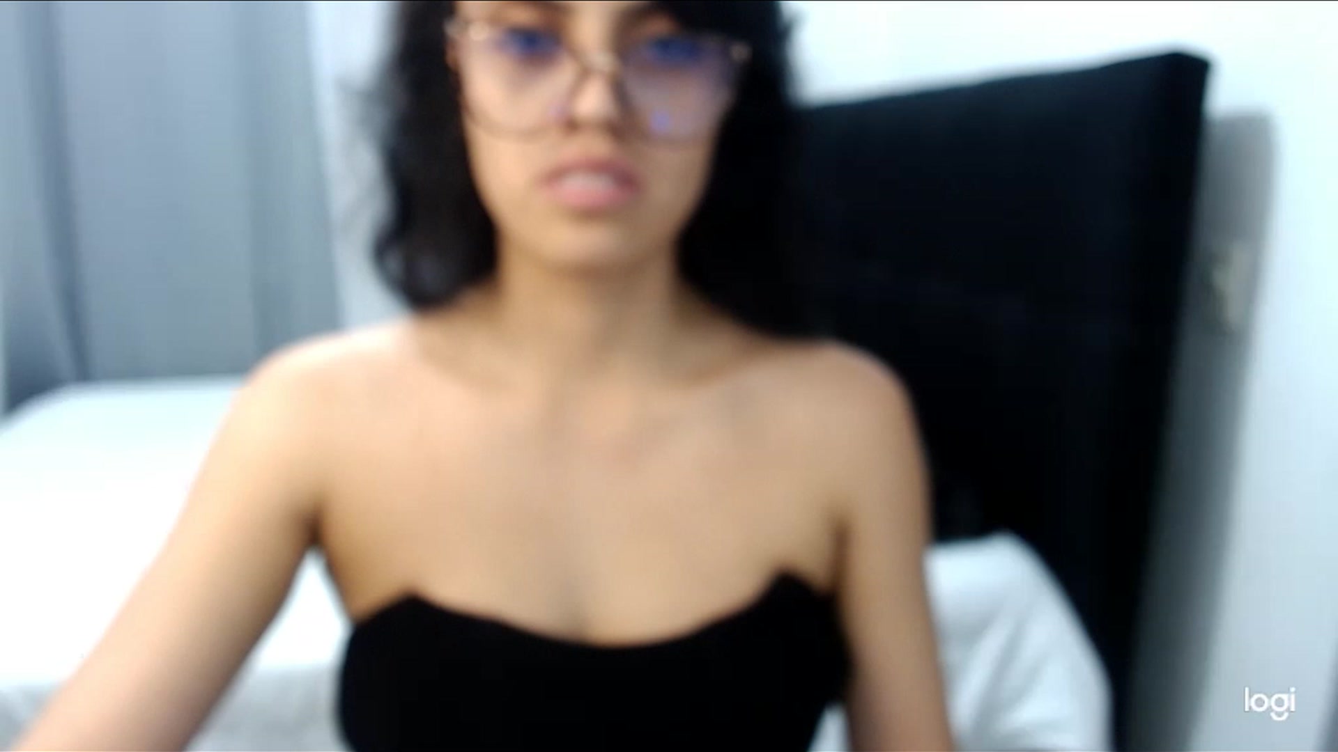 Gallery image thumbnail from Eva_hayek's myfreecams stream on, 07/24/2023, 15:05 image 13 of 20
