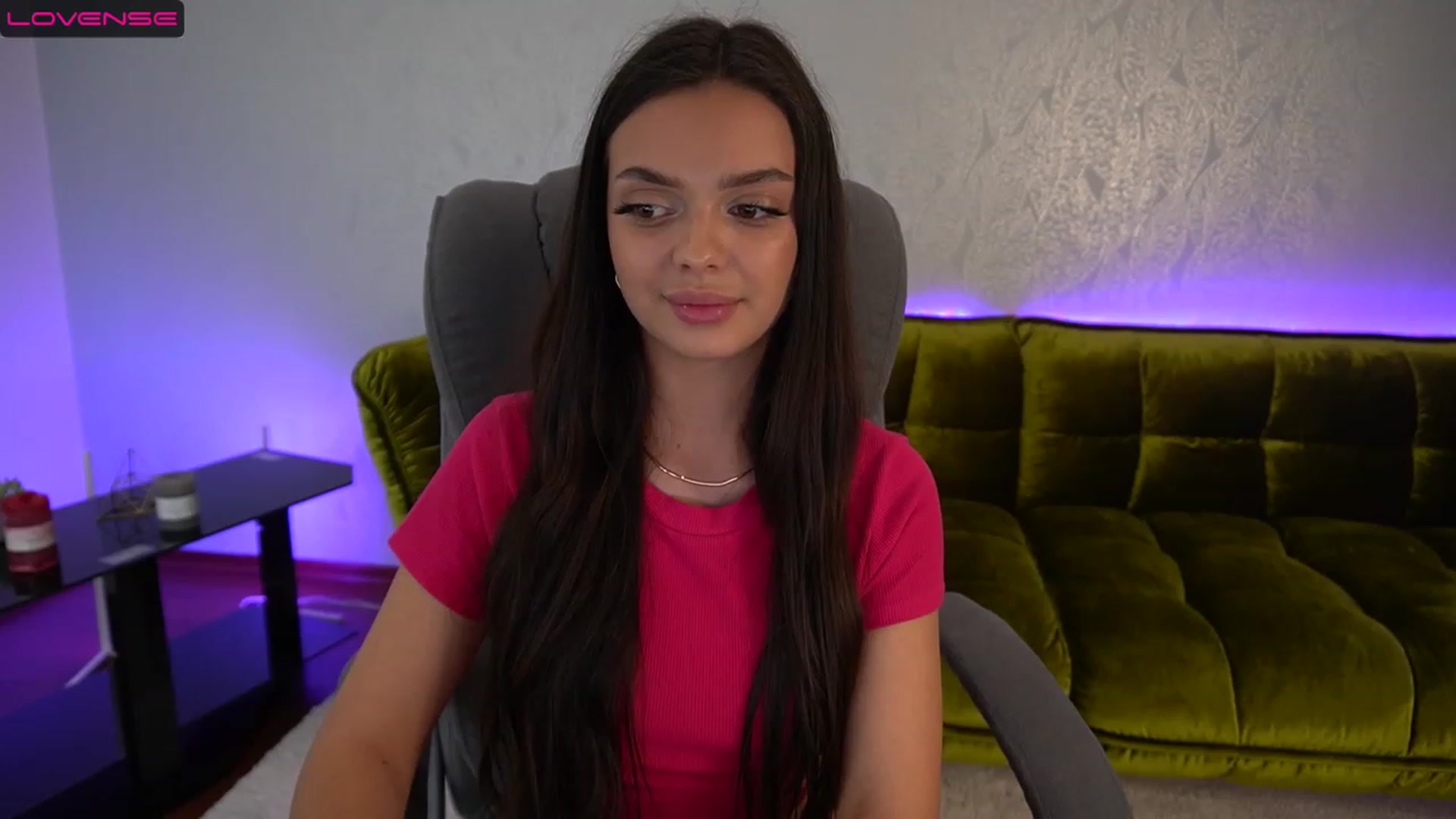 Gallery image thumbnail from EvaaKuniss's myfreecams stream on, 11/22/2022, 13:03 image 15 of 20