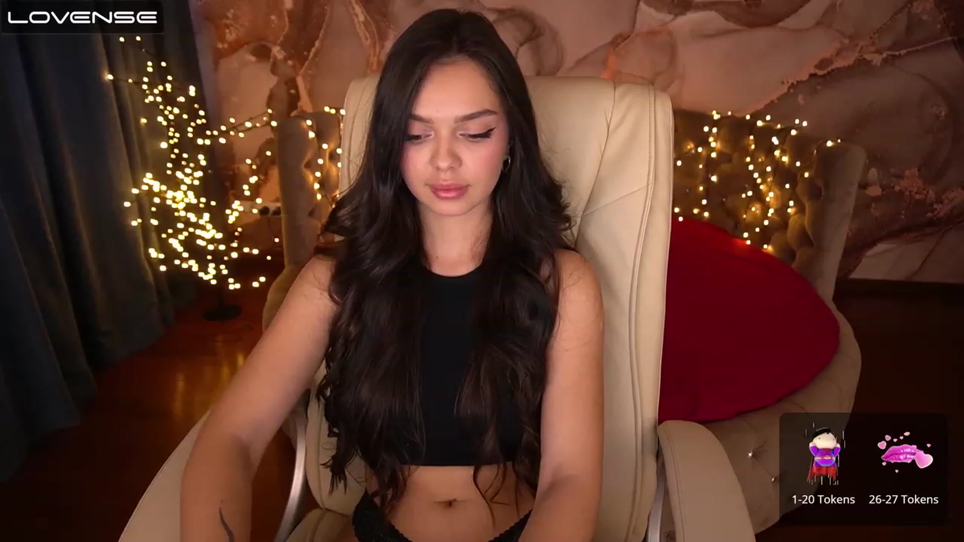 Gallery image thumbnail from EvaaKuniss's myfreecams stream on, 12/01/2022, 11:43 image 15 of 20