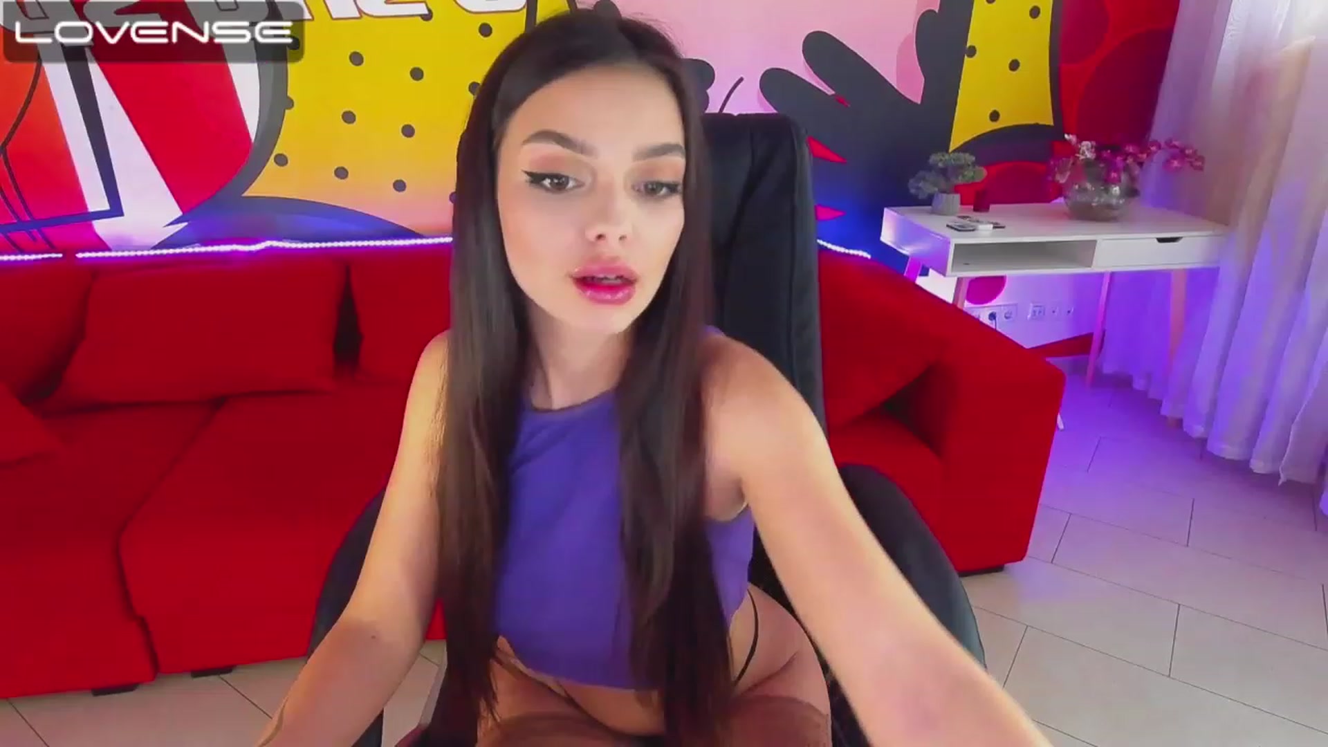 Gallery image thumbnail from EvaaKuniss's myfreecams stream on, 12/06/2022, 12:11 image 5 of 20