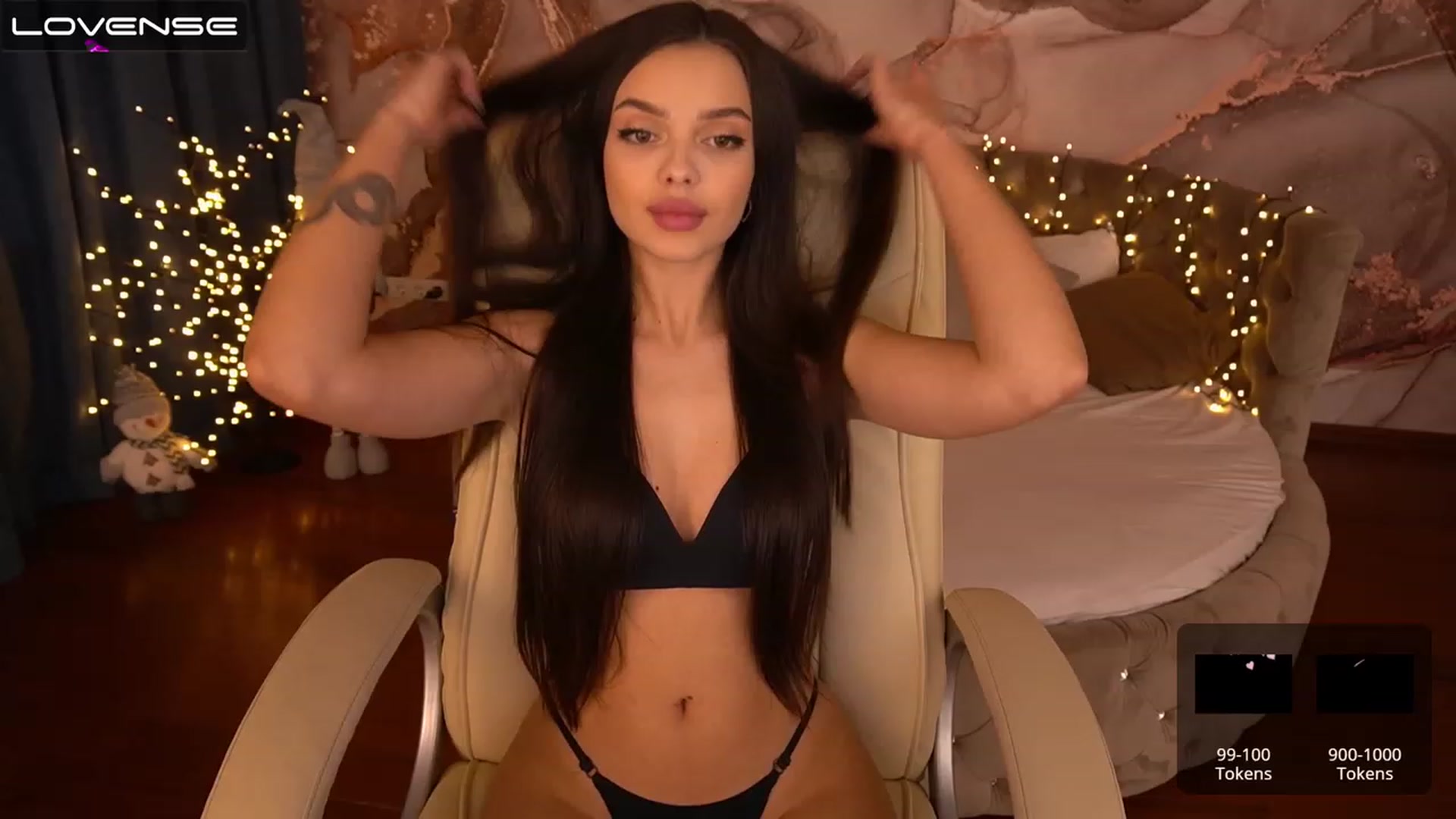 Gallery image thumbnail from EvaaKuniss's myfreecams stream on, 12/09/2022, 12:09 image 1 of 20