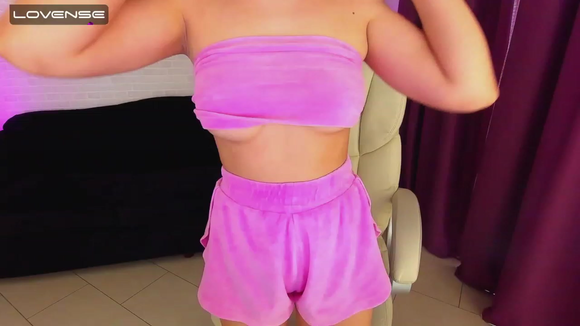 Gallery image thumbnail from EvaaKuniss's myfreecams stream on, 01/30/2023, 11:59 image 15 of 20