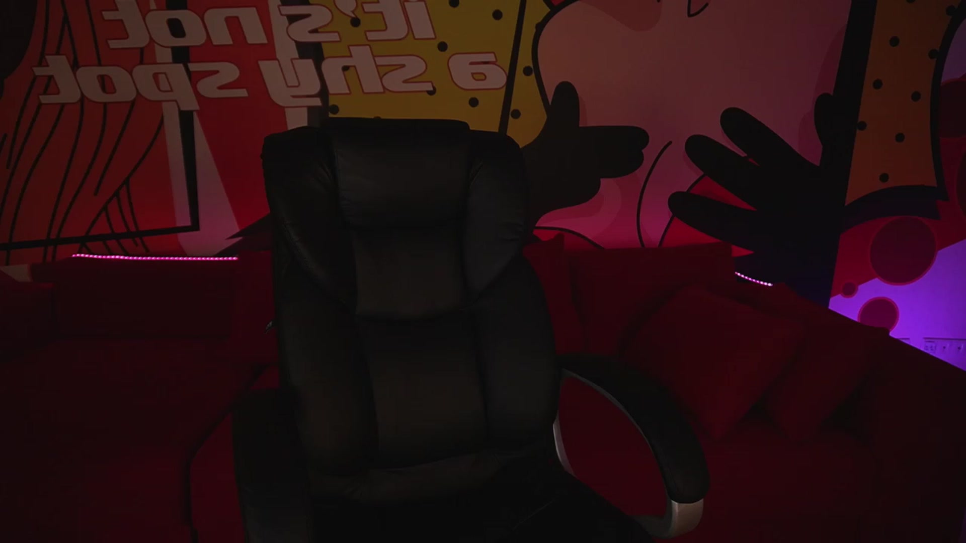 Gallery image thumbnail from EvaaKuniss's myfreecams stream on, 02/01/2023, 10:41 image 18 of 20