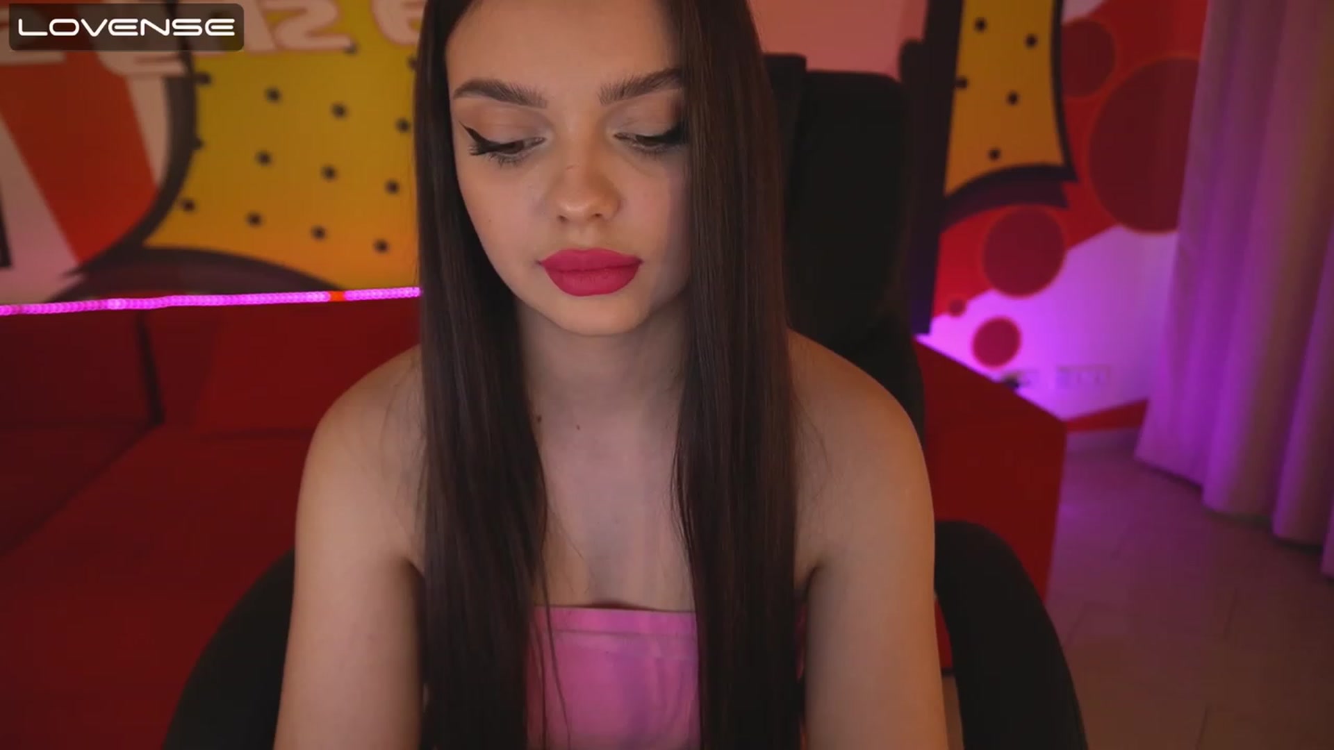Gallery image thumbnail from EvaaKuniss's myfreecams stream on, 02/06/2023, 11:13 image 13 of 20