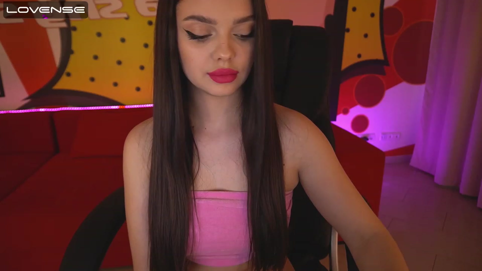 Gallery image thumbnail from EvaaKuniss's myfreecams stream on, 02/06/2023, 11:13 image 15 of 20