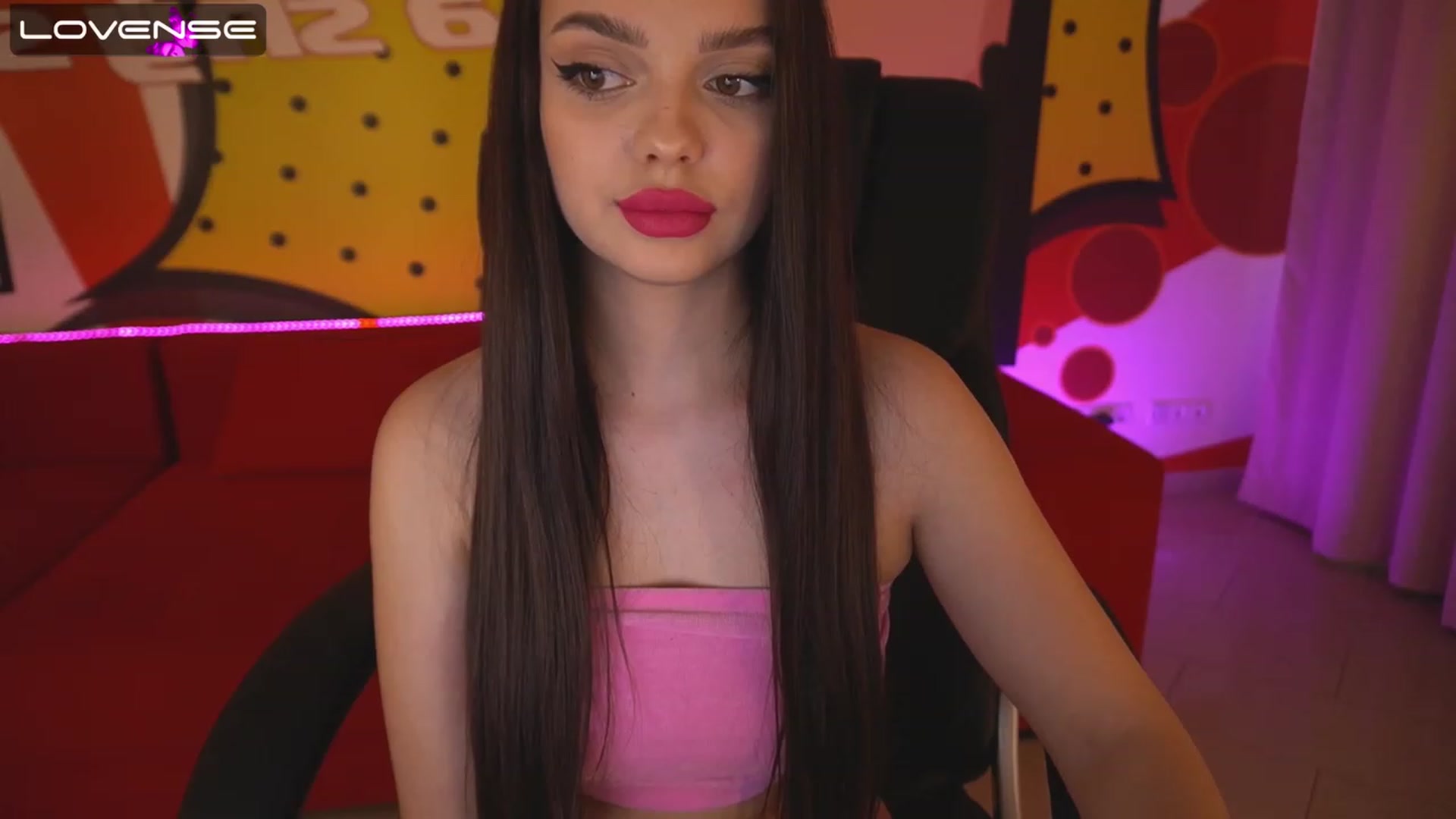 Gallery image thumbnail from EvaaKuniss's myfreecams stream on, 02/06/2023, 11:13 image 14 of 20
