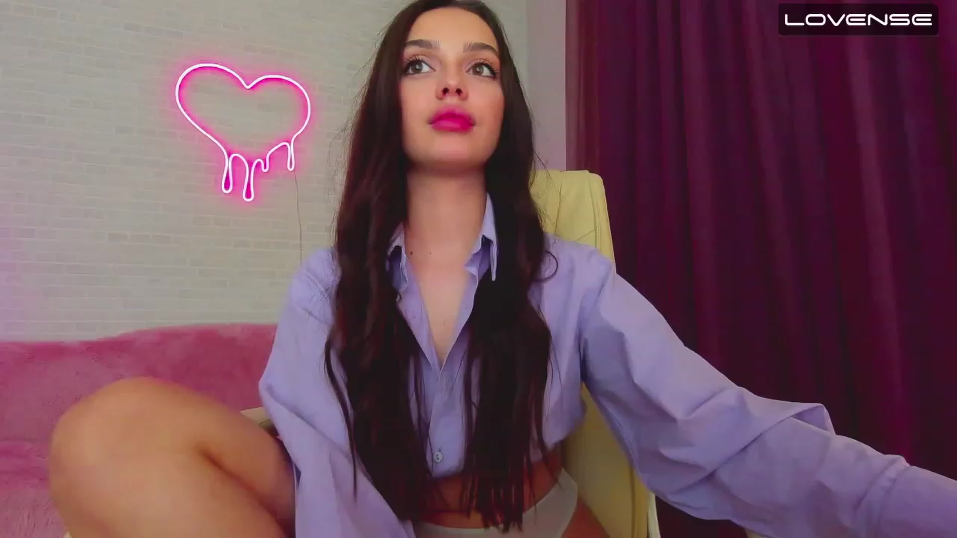 Gallery image thumbnail from EvaaKuniss's myfreecams stream on, 02/14/2023, 13:02 image 14 of 20