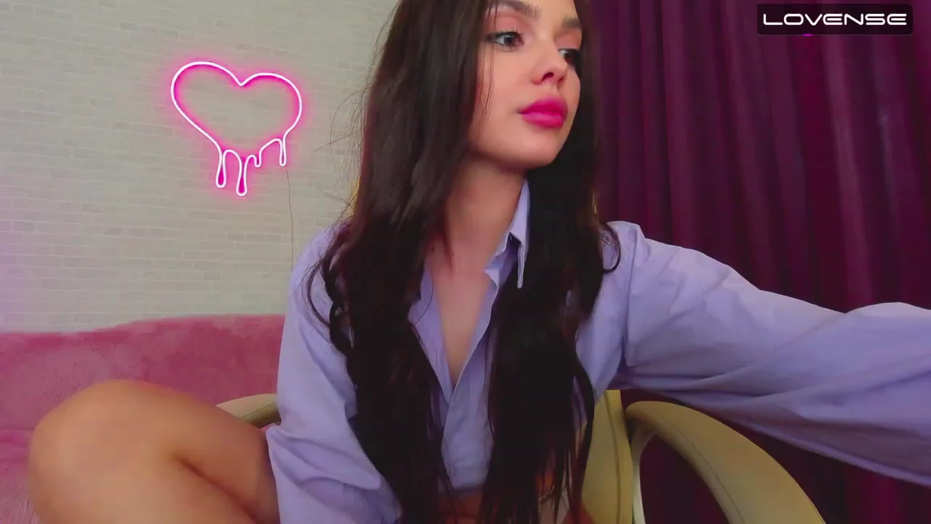 Gallery image thumbnail from EvaaKuniss's myfreecams stream on, 02/14/2023, 13:02 image 18 of 20