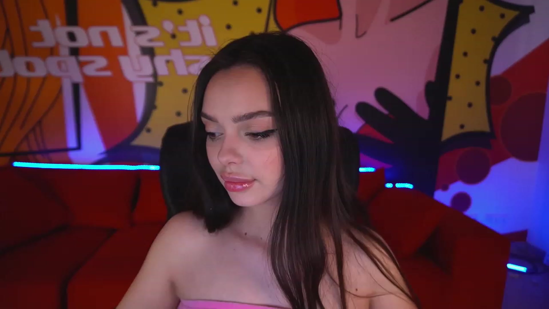 Gallery image thumbnail from EvaaKuniss's myfreecams stream on, 02/16/2023, 10:52 image 9 of 20
