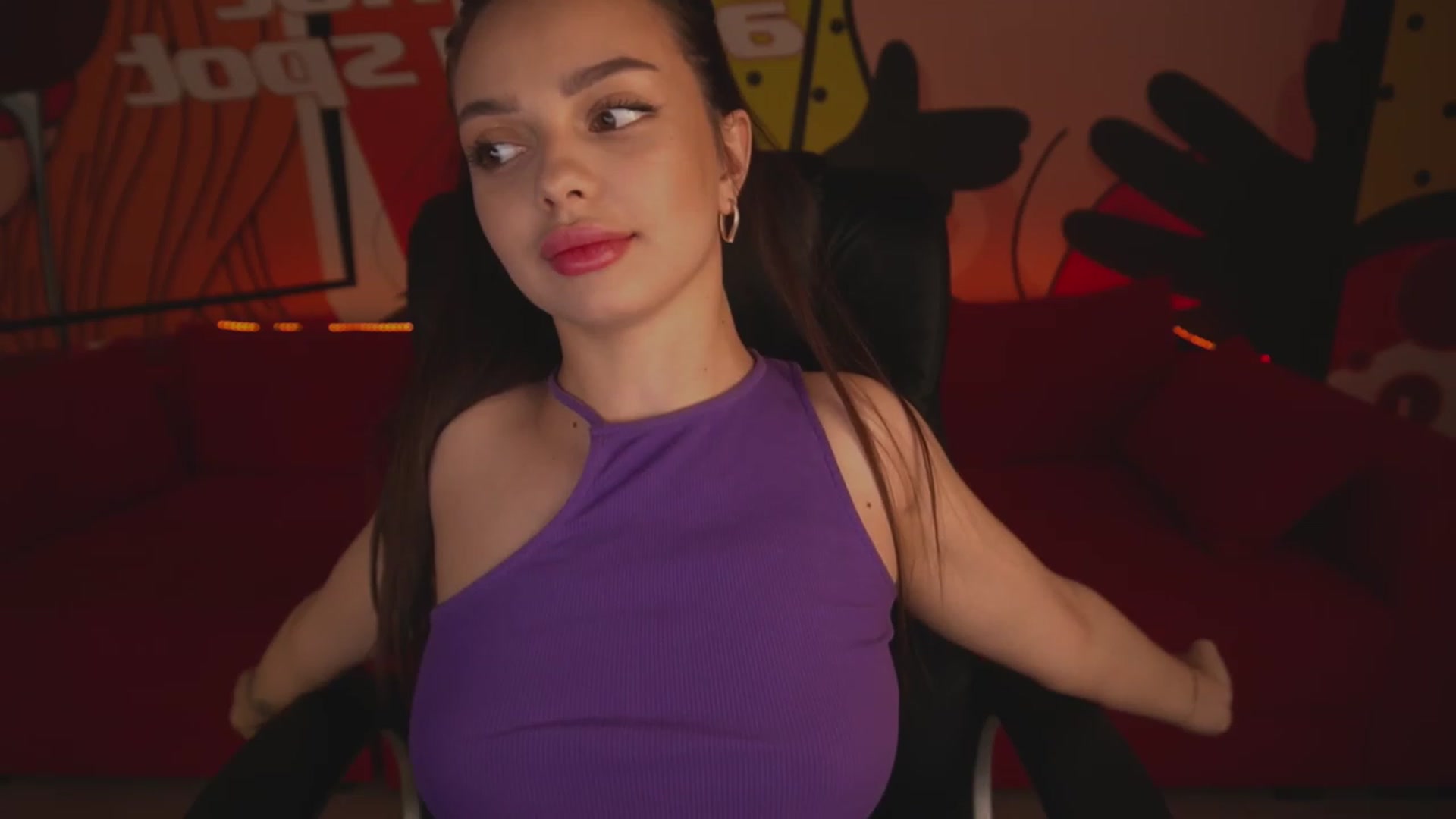Gallery image thumbnail from EvaaKuniss's myfreecams stream on, 03/07/2023, 09:03 image 20 of 20