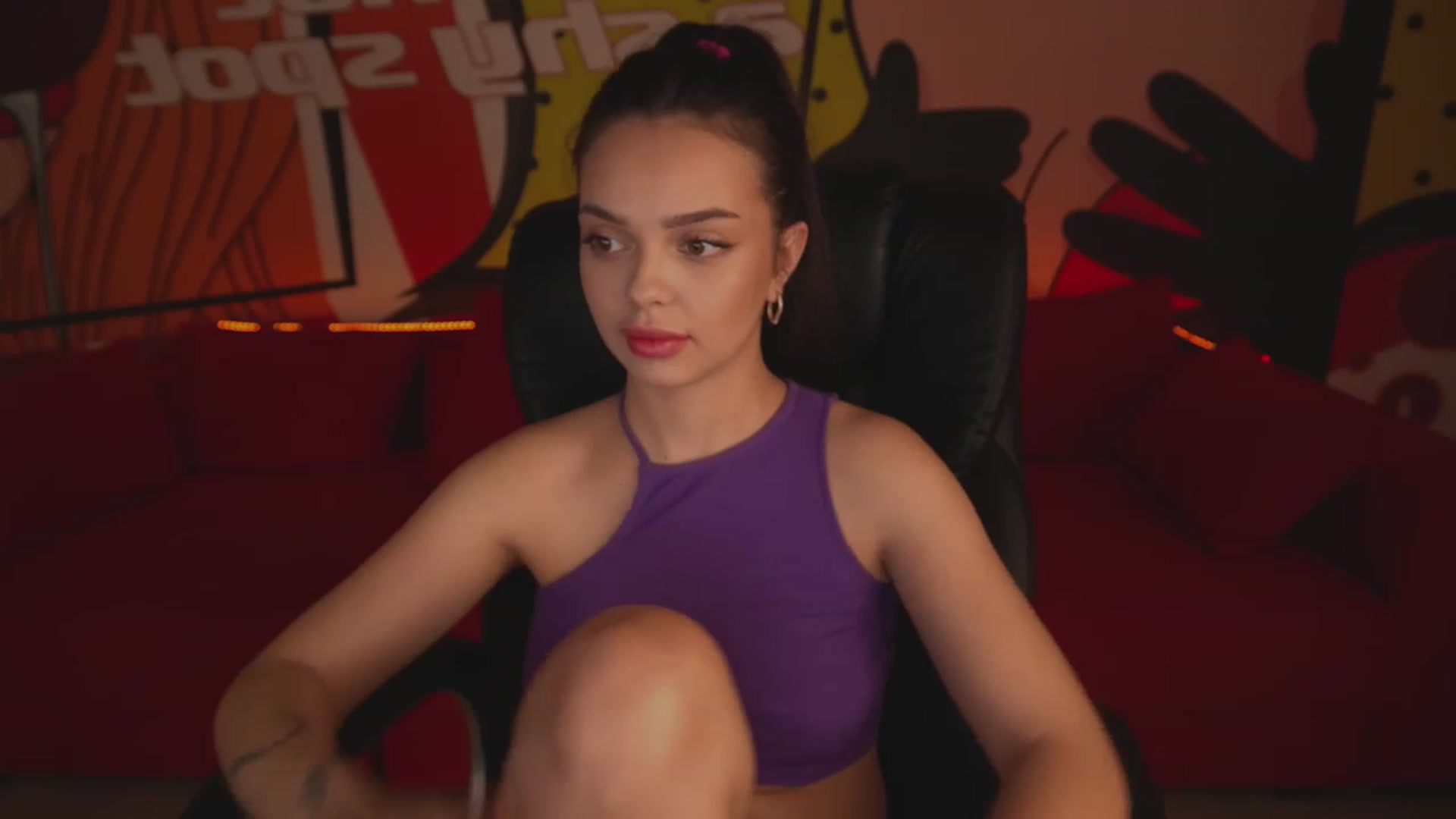 Gallery image thumbnail from EvaaKuniss's myfreecams stream on, 03/07/2023, 09:03 image 18 of 20