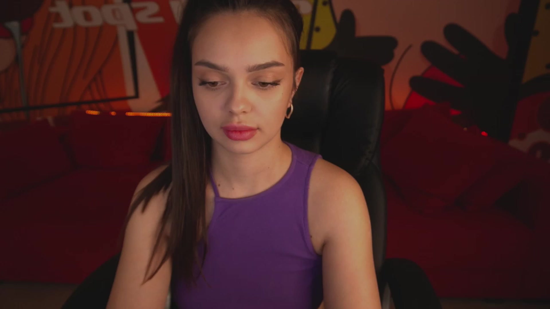 Gallery image thumbnail from EvaaKuniss's myfreecams stream on, 03/07/2023, 10:41 image 4 of 20