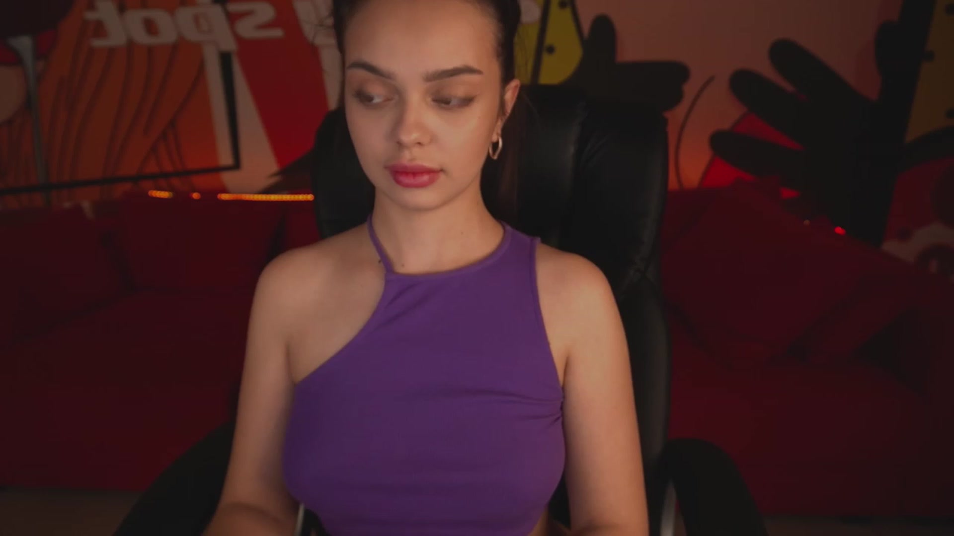 Gallery image thumbnail from EvaaKuniss's myfreecams stream on, 03/07/2023, 10:41 image 17 of 20