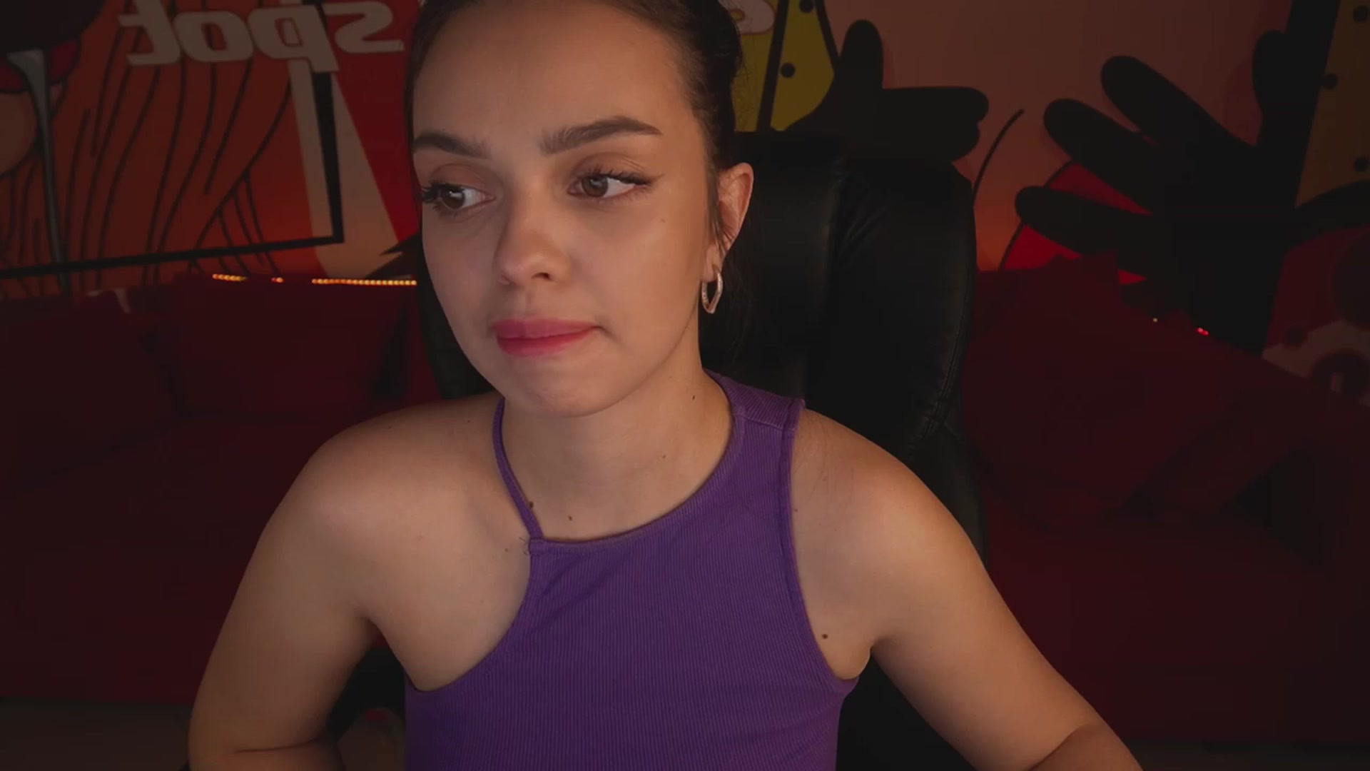 Gallery image thumbnail from EvaaKuniss's myfreecams stream on, 03/07/2023, 11:32 image 6 of 20