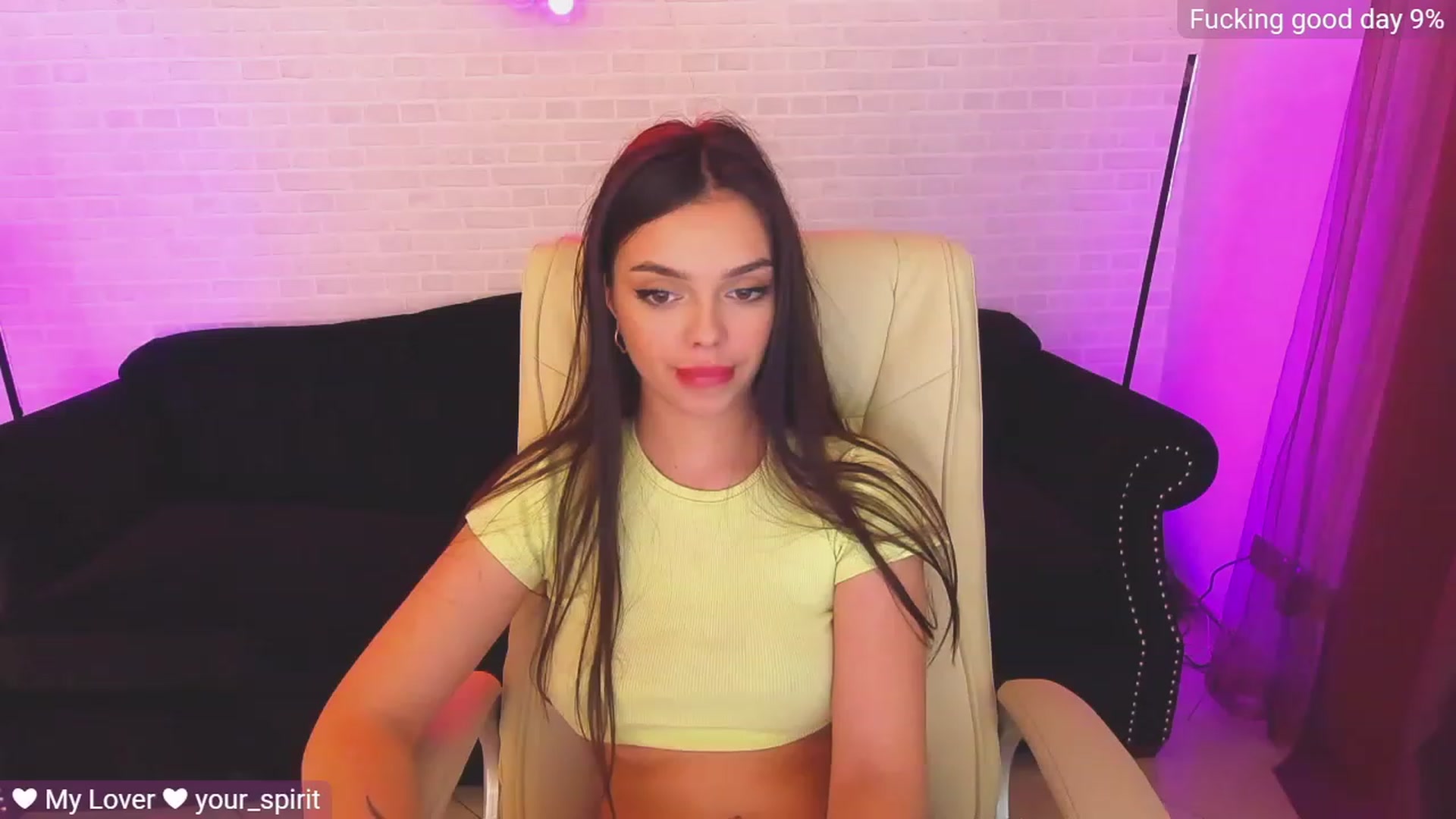 Gallery image thumbnail from EvaaKuniss's myfreecams stream on, 03/17/2023, 10:54 image 16 of 20