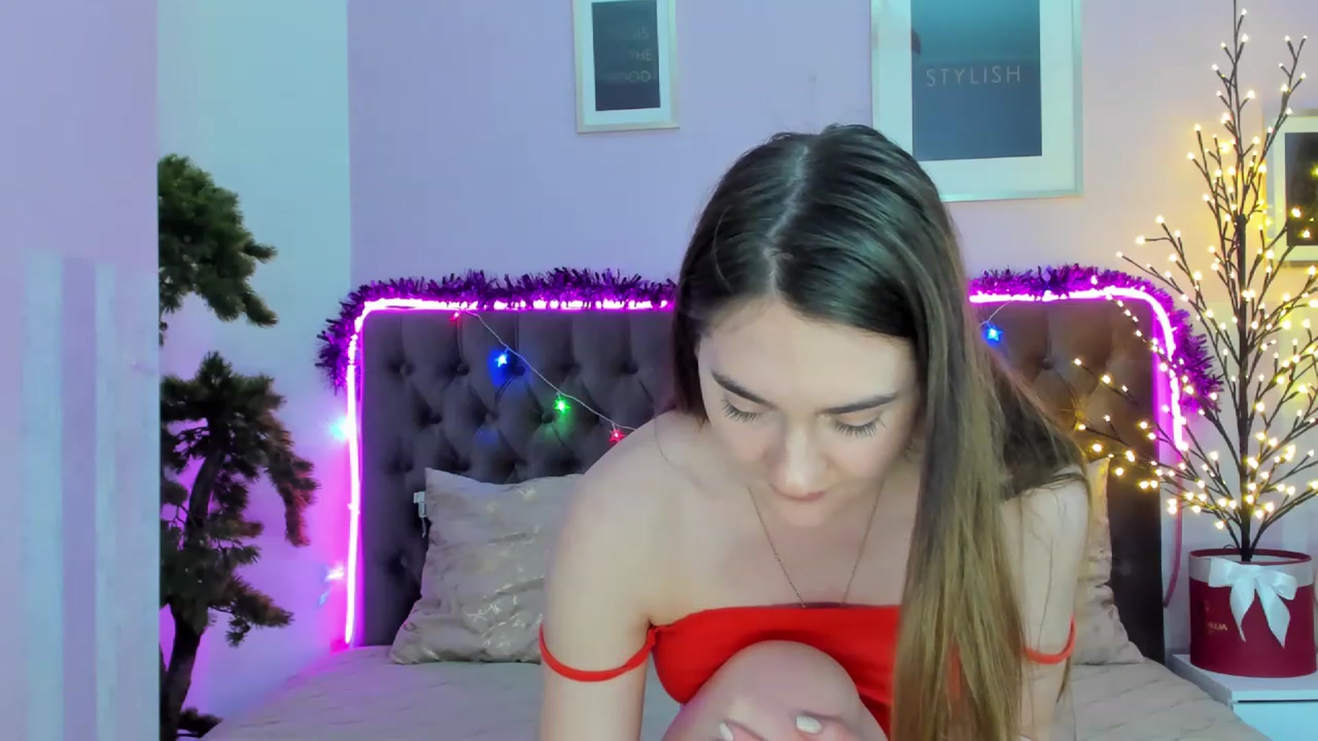 Gallery image thumbnail from Evalaniss's myfreecams stream on, 01/04/2023, 09:15 image 16 of 20