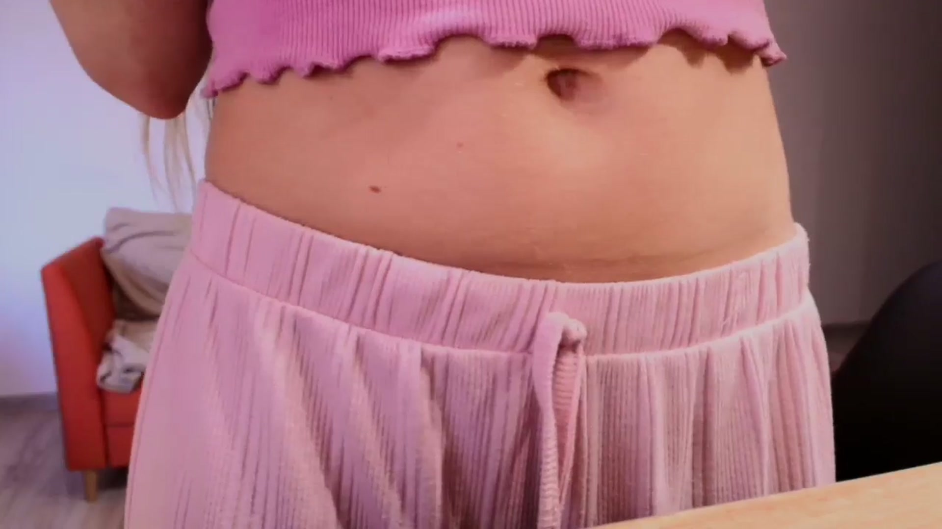 Gallery image thumbnail from Evali's myfreecams stream on, 03/24/2026, 15:00 image 18 of 20