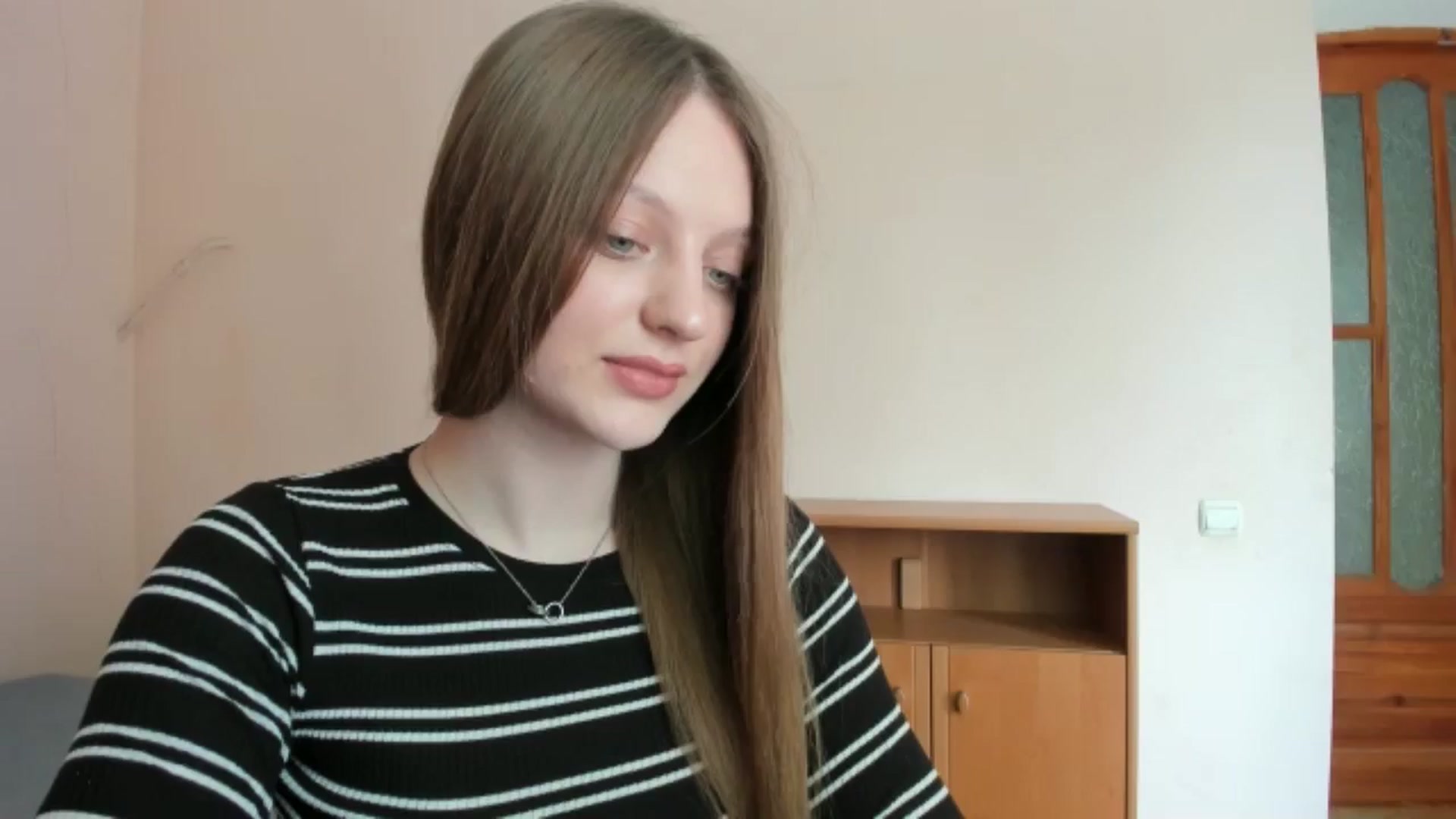 Gallery image thumbnail from Evalimi's myfreecams stream on, 05/25/2025, 12:02 image 8 of 20