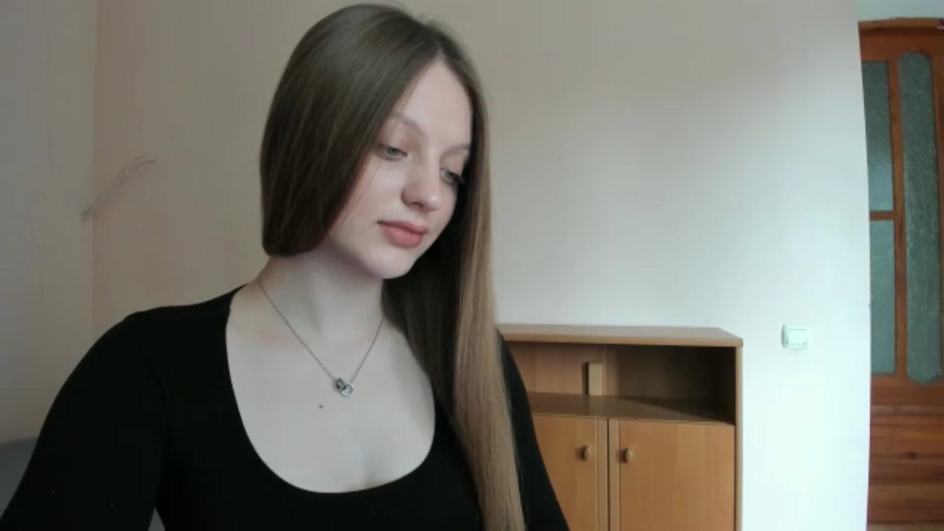 Gallery image thumbnail from Evalimi's myfreecams stream on, 05/25/2025, 12:37 image 16 of 20