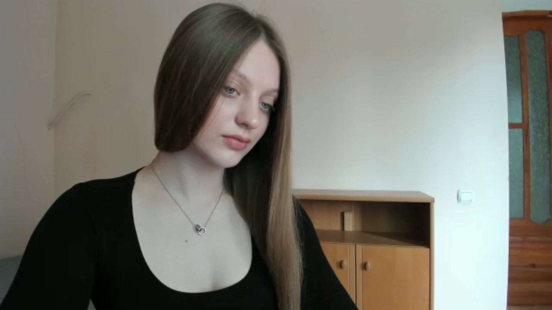 Gallery image thumbnail from Evalimi's myfreecams stream on, 05/25/2025, 12:37 image 19 of 20