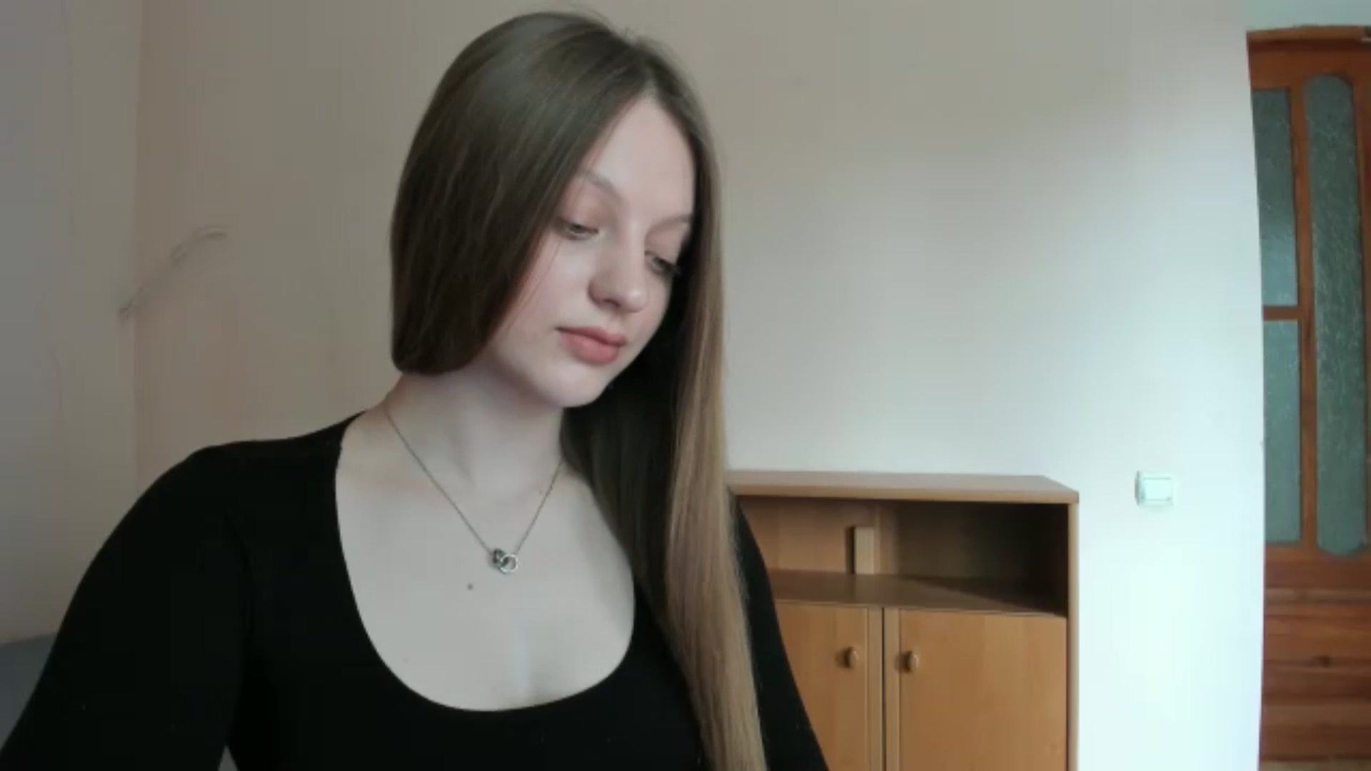 Gallery image thumbnail from Evalimi's myfreecams stream on, 05/25/2025, 12:37 image 17 of 20