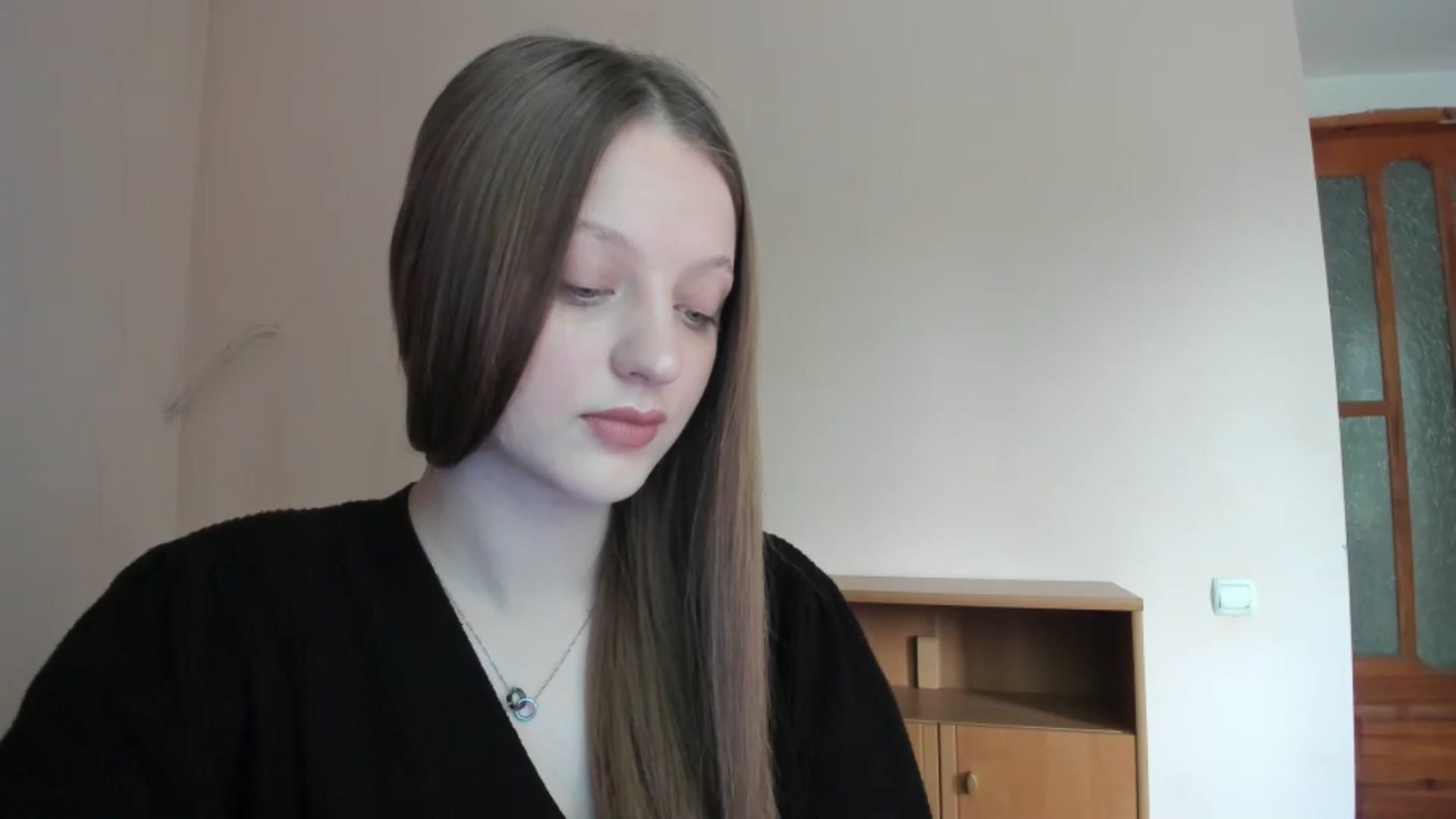 Gallery image thumbnail from Evalimi's myfreecams stream on, 05/26/2025, 10:38 image 17 of 20