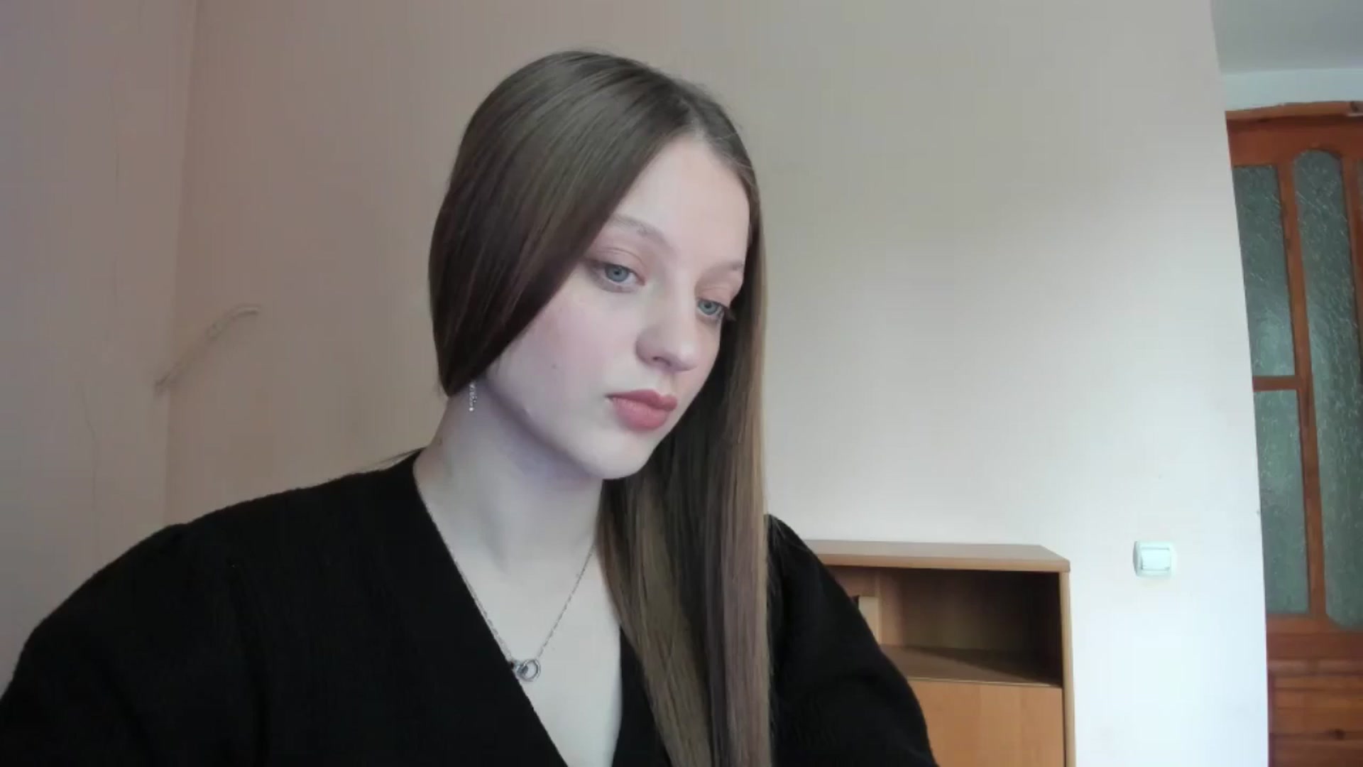 Gallery image thumbnail from Evalimi's myfreecams stream on, 05/26/2025, 10:38 image 2 of 20