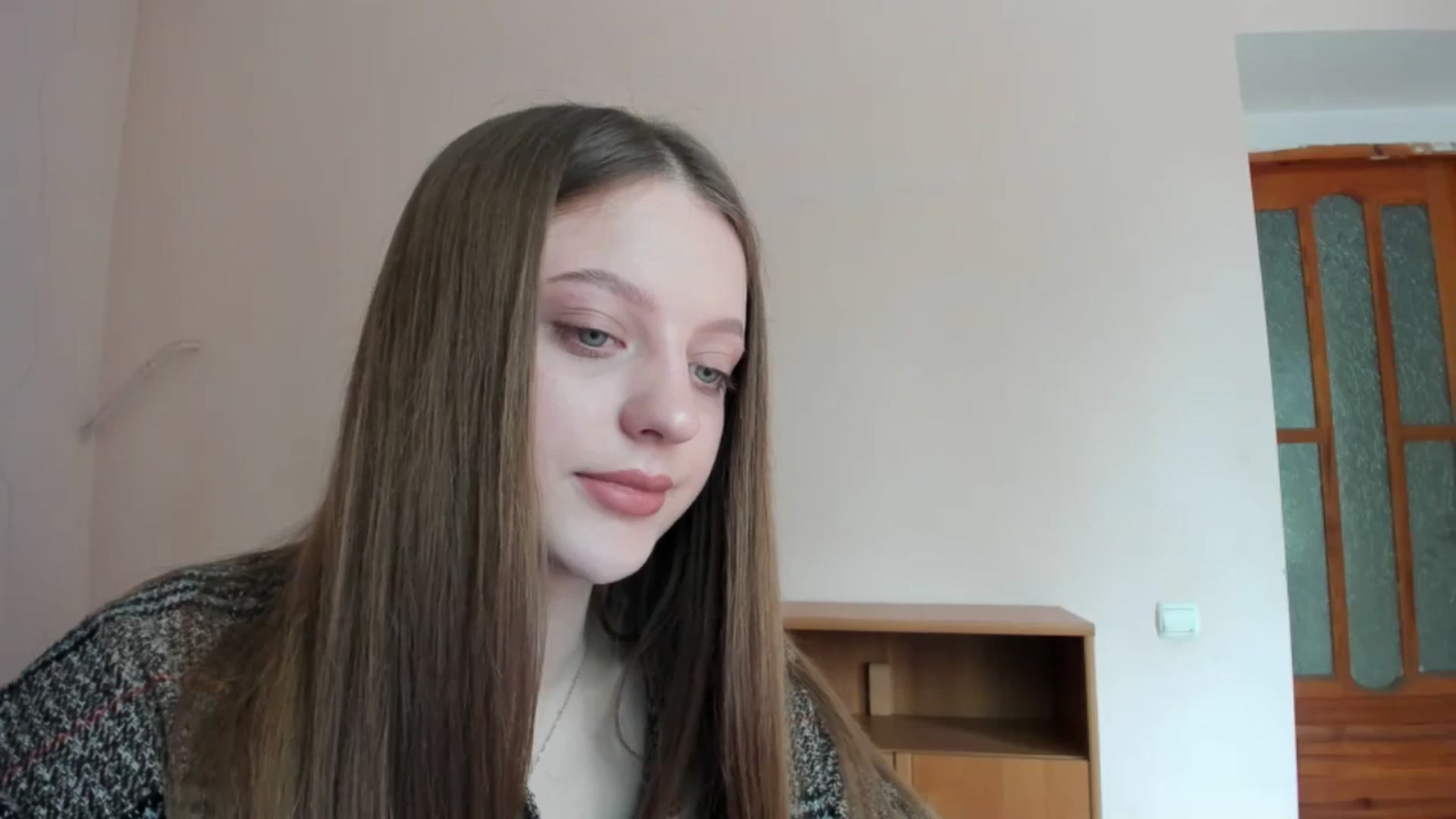 Gallery image thumbnail from Evalimi's myfreecams stream on, 05/27/2025, 11:26 image 10 of 20