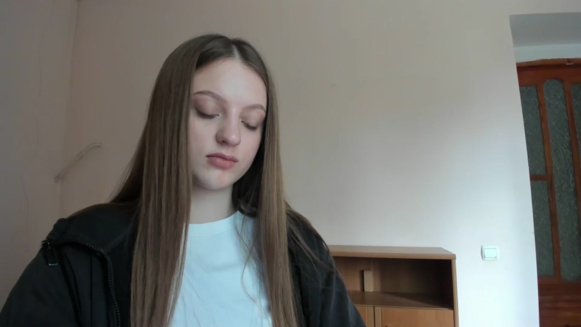 Gallery image thumbnail from Evalimi's myfreecams stream on, 05/27/2025, 13:23 image 15 of 20