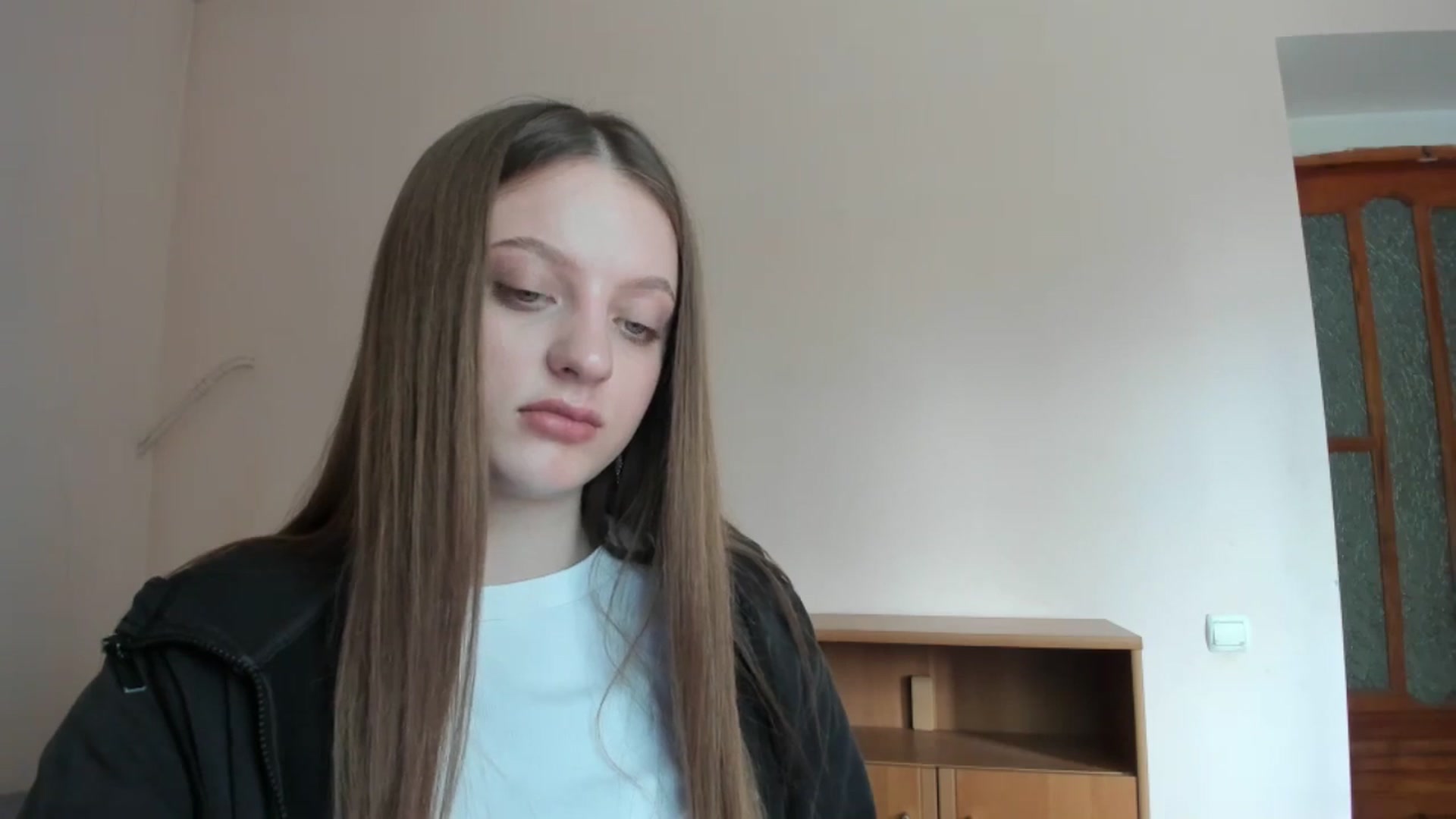 Gallery image thumbnail from Evalimi's myfreecams stream on, 05/27/2025, 13:23 image 16 of 20