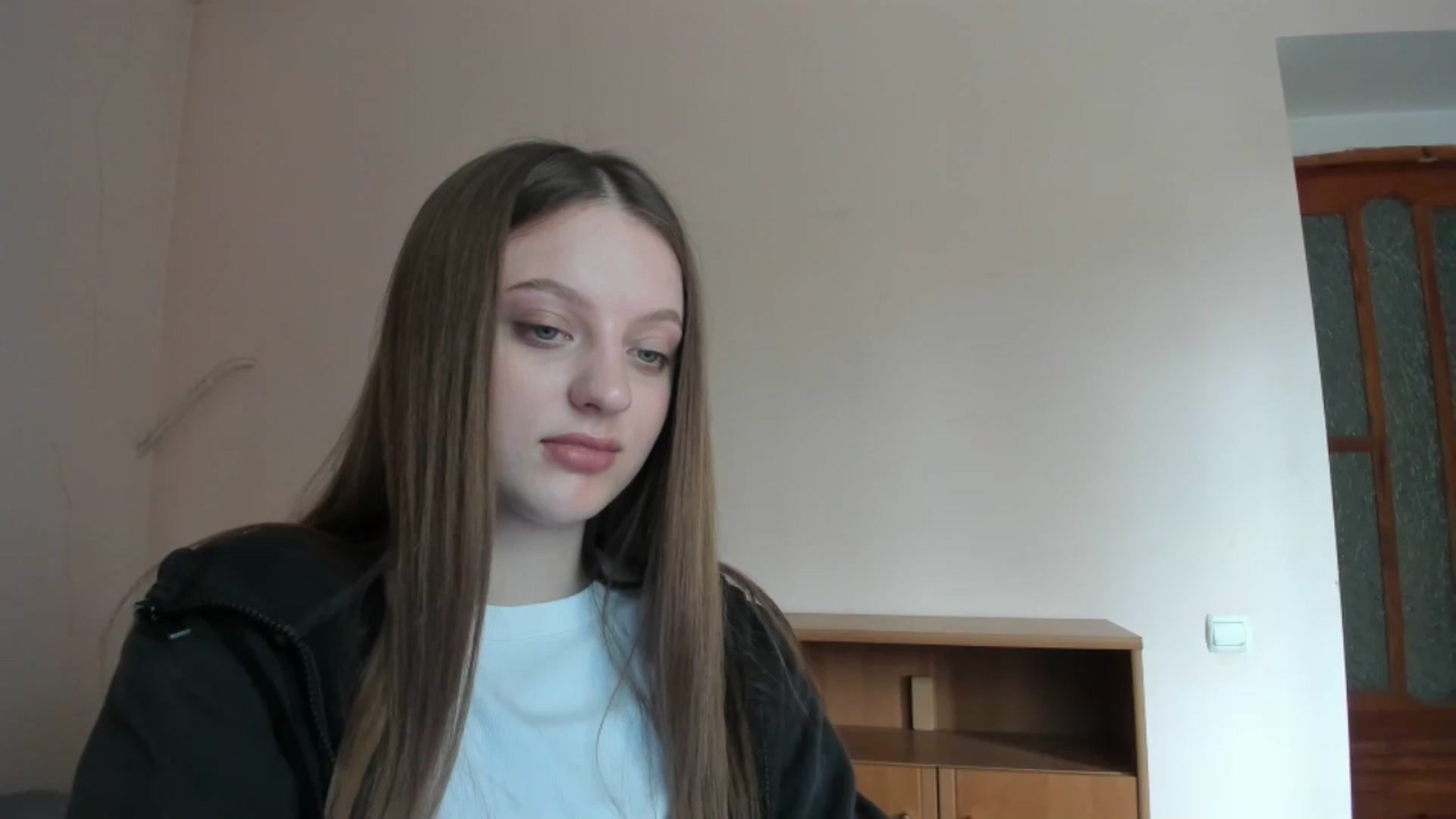 Gallery image thumbnail from Evalimi's myfreecams stream on, 05/27/2025, 13:23 image 14 of 20
