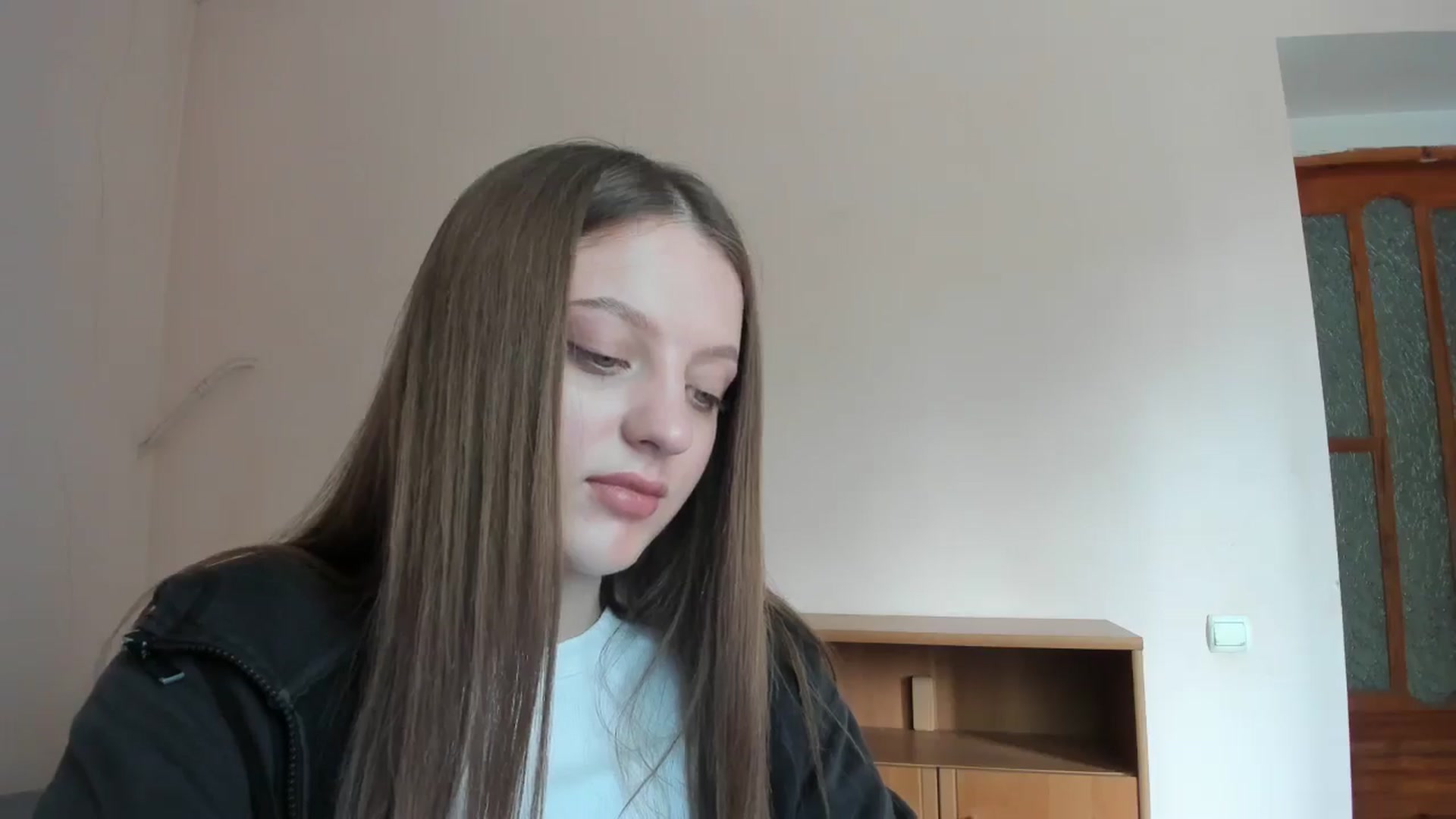 Gallery image thumbnail from Evalimi's myfreecams stream on, 05/27/2025, 13:23 image 18 of 20