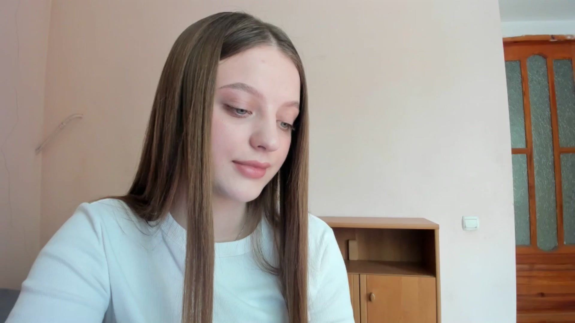 Gallery image thumbnail from Evalimi's myfreecams stream on, 05/28/2025, 11:36 image 5 of 20