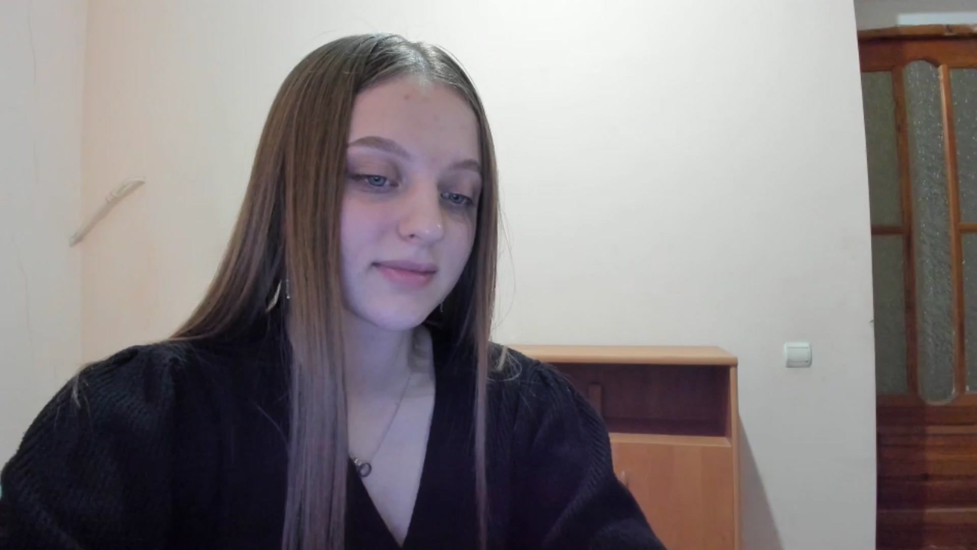Gallery image thumbnail from Evalimi's myfreecams stream on, 05/28/2025, 19:06 image 3 of 20