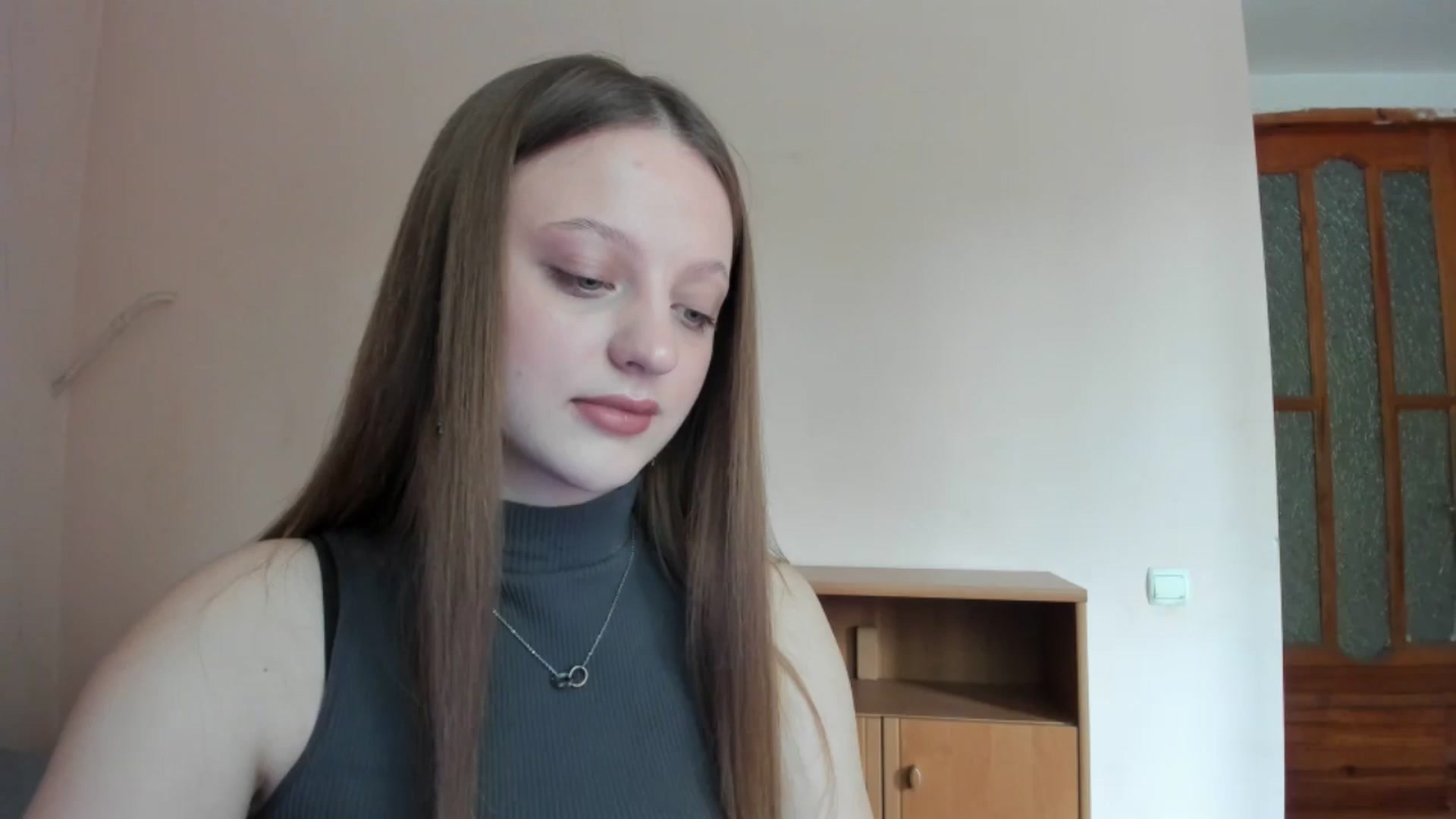 Gallery image thumbnail from Evalimi's myfreecams stream on, 05/29/2025, 09:58 image 9 of 20